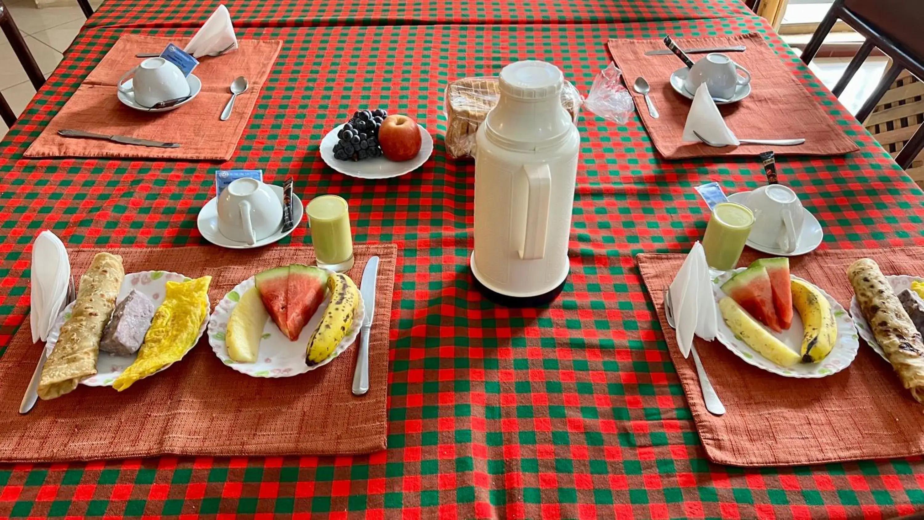 Breakfast in Runako Hostel Breakfast in Runako Hostel