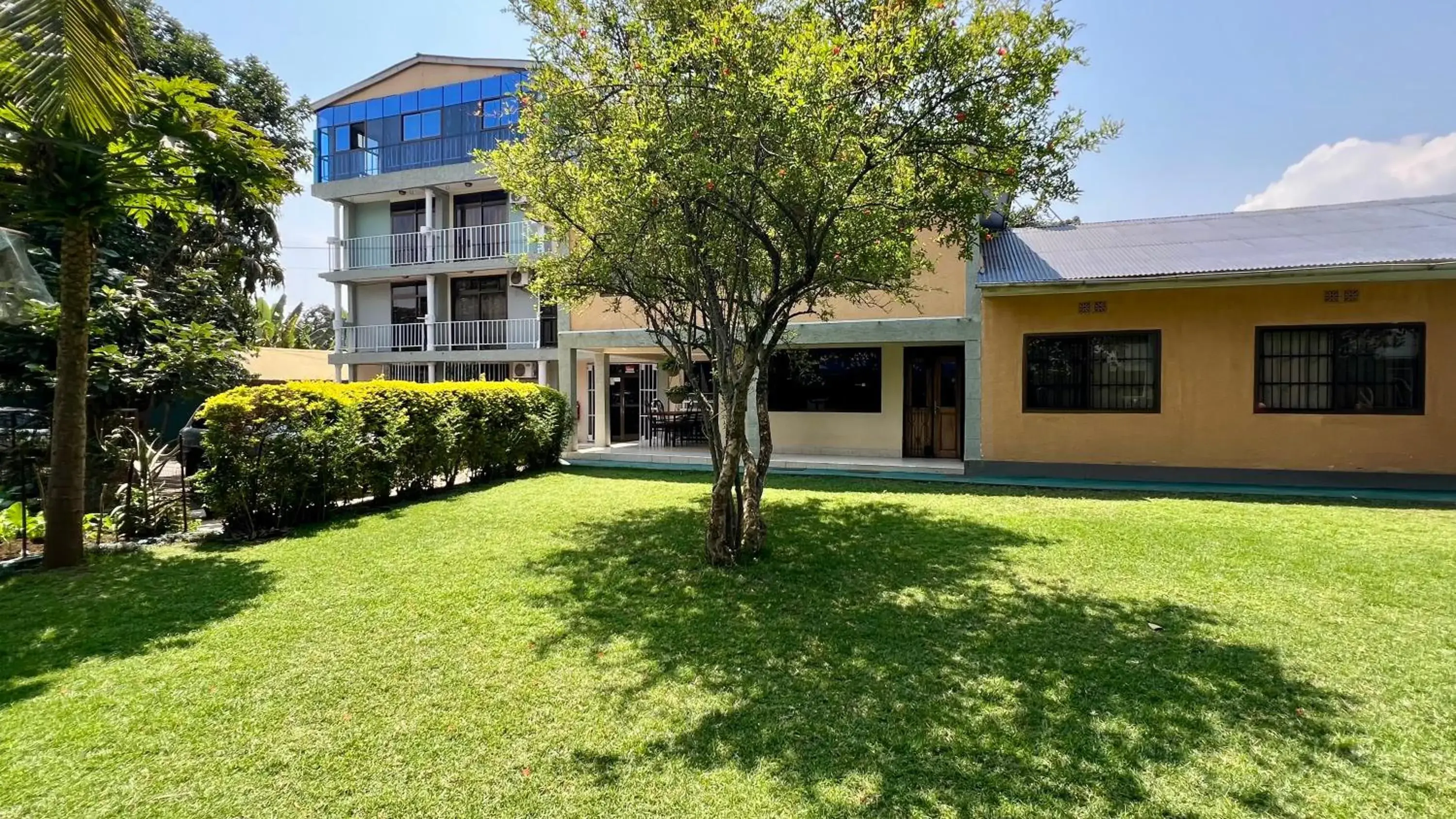 Property building in Runako Hostel Property building in Runako Hostel