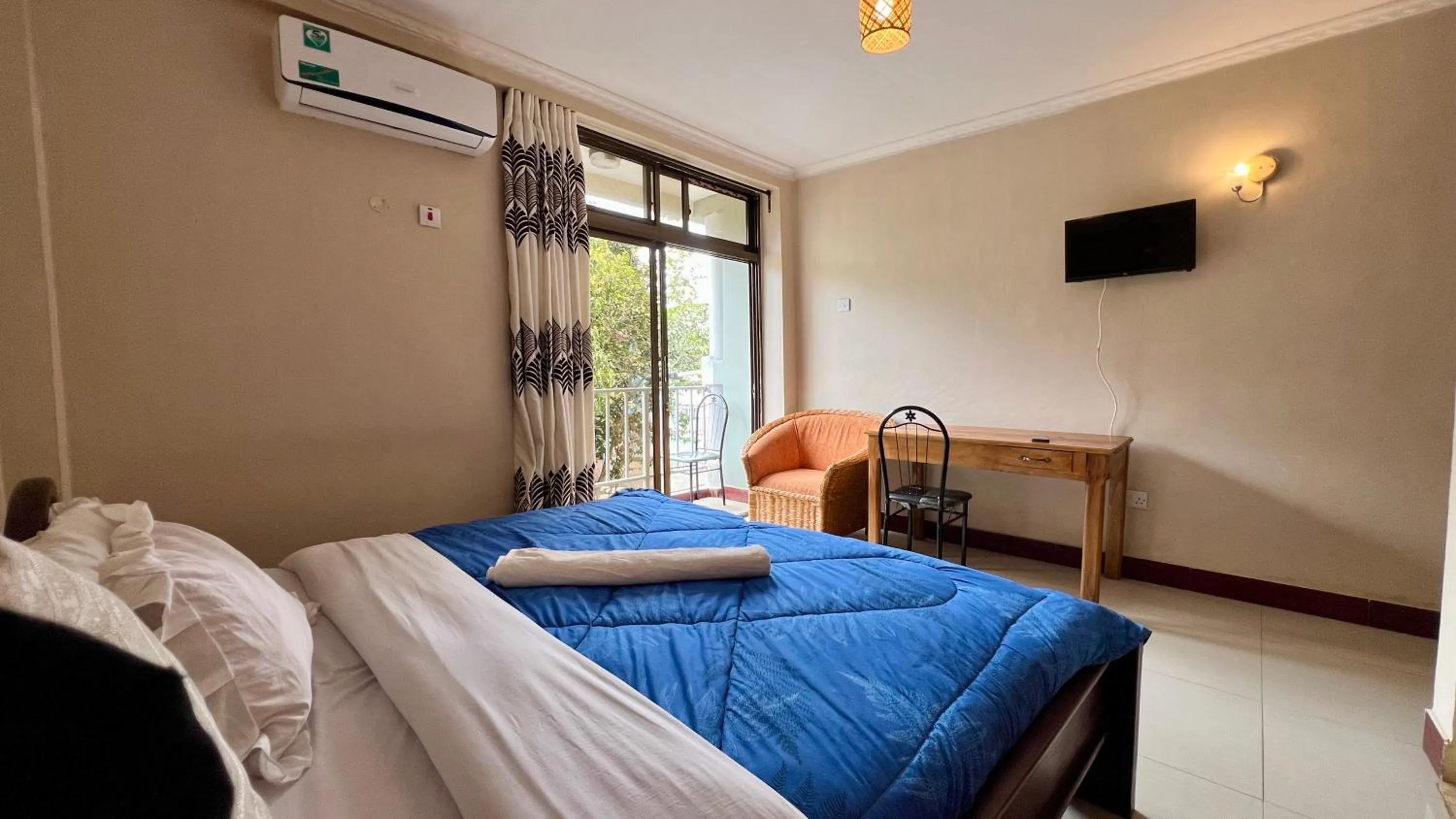 Bed in Runako Hostel