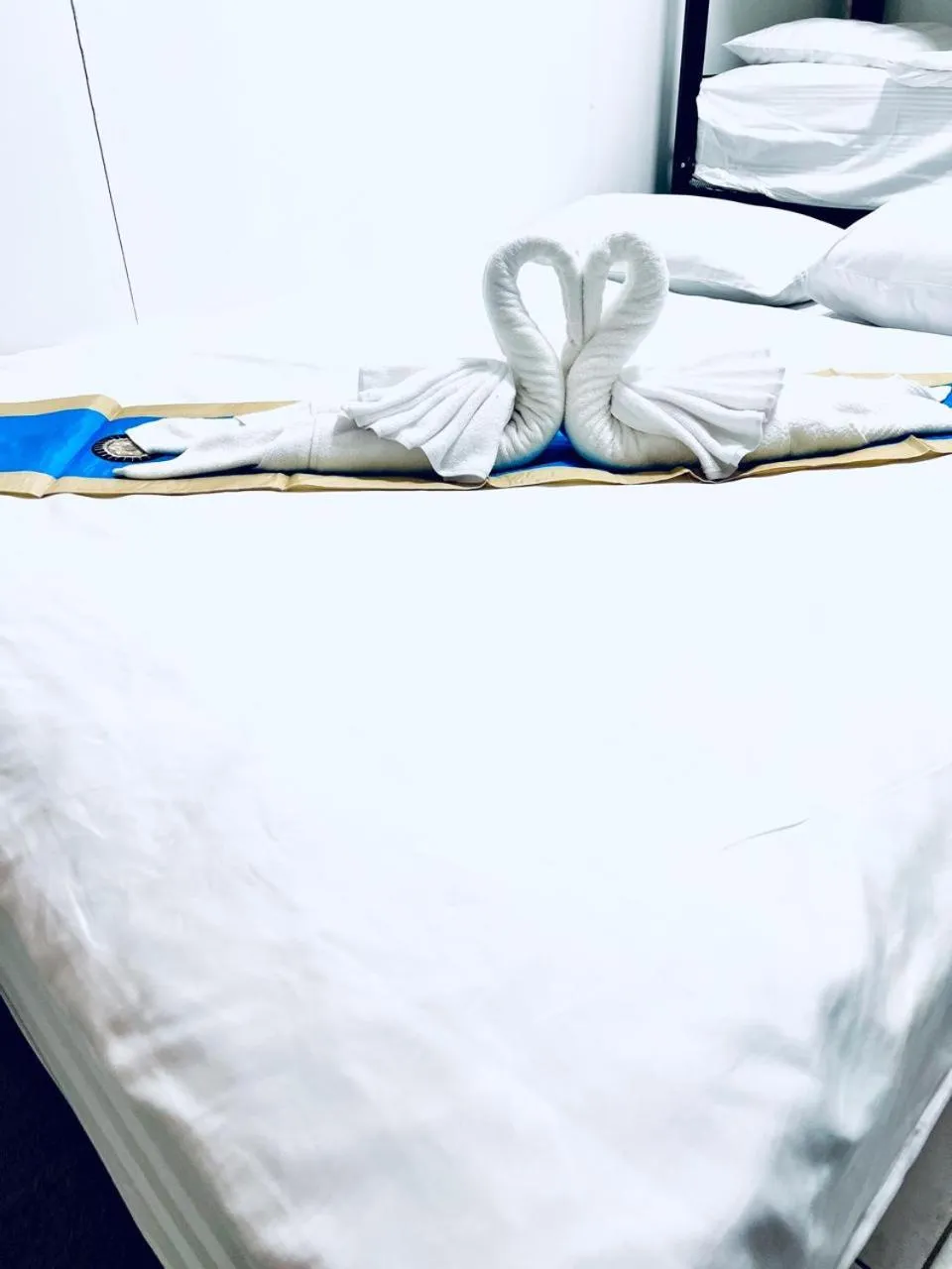 Bed in BLUE PEARL SHORE