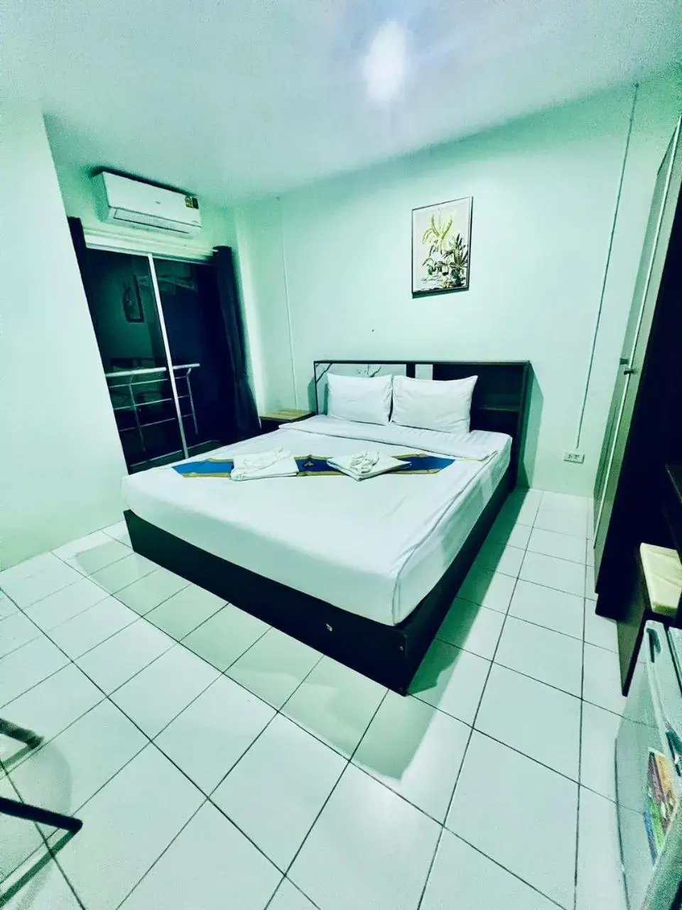 King Room with Balcony in BLUE PEARL SHORE King Room with Balcony in BLUE PEARL SHORE