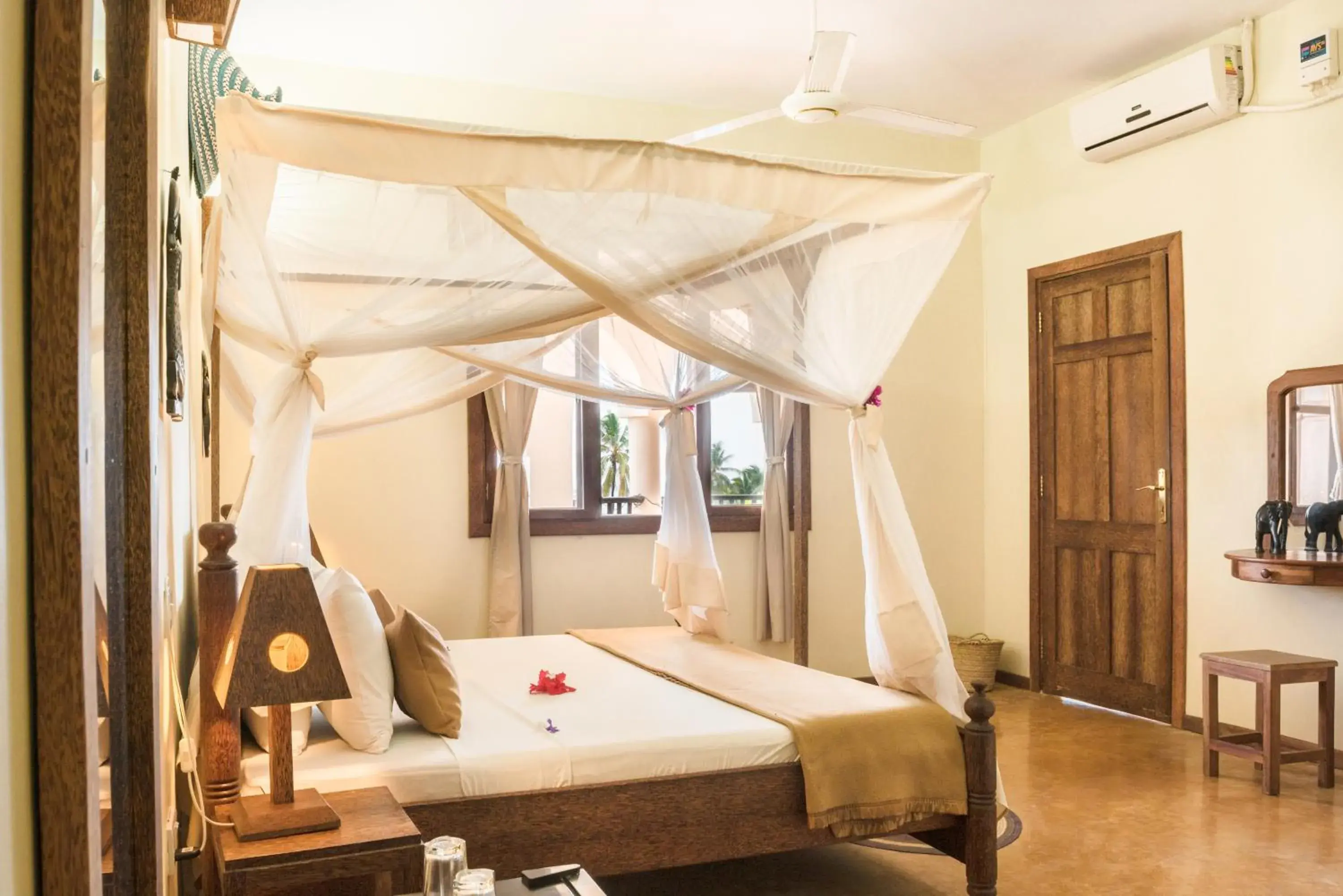 Double Room with Sea View in Zan View Hotel Double Room with Sea View in Zan View Hotel