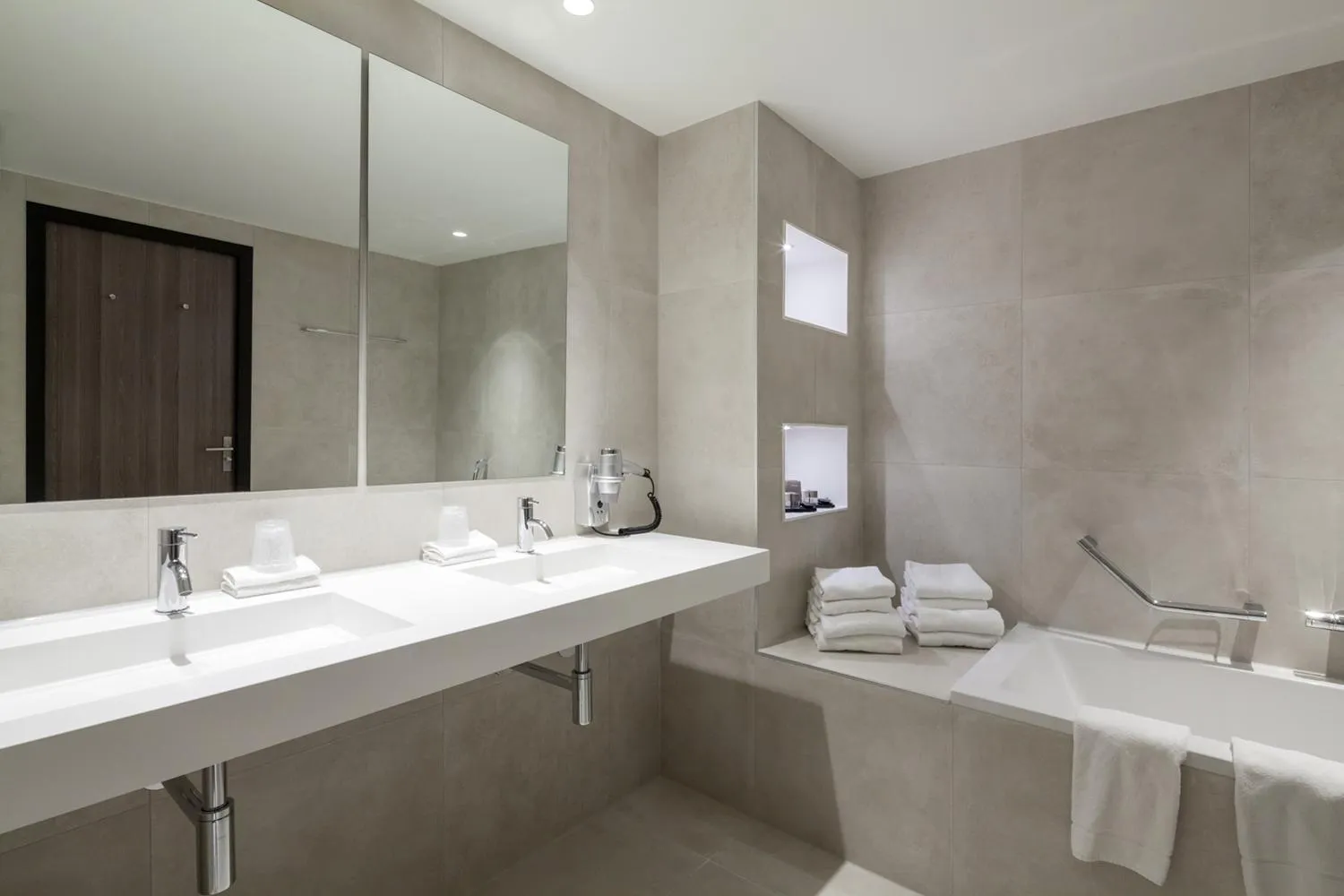 Bathroom in Van der Valk Hotel Hengelo