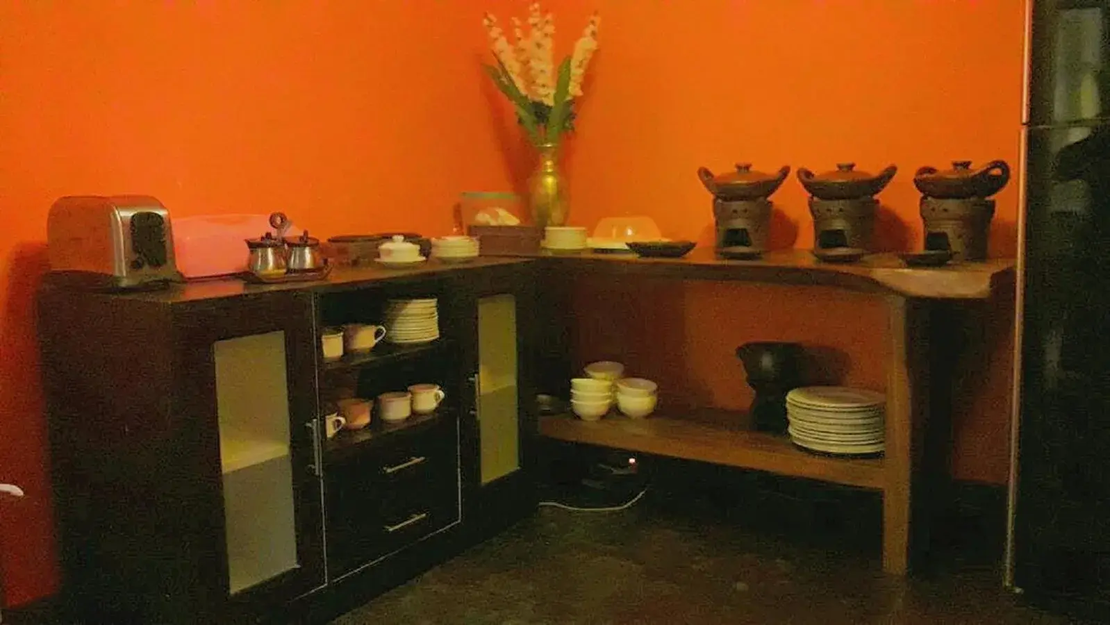 Breakfast in Puri Minggiran Guest House Breakfast in Puri Minggiran Guest House