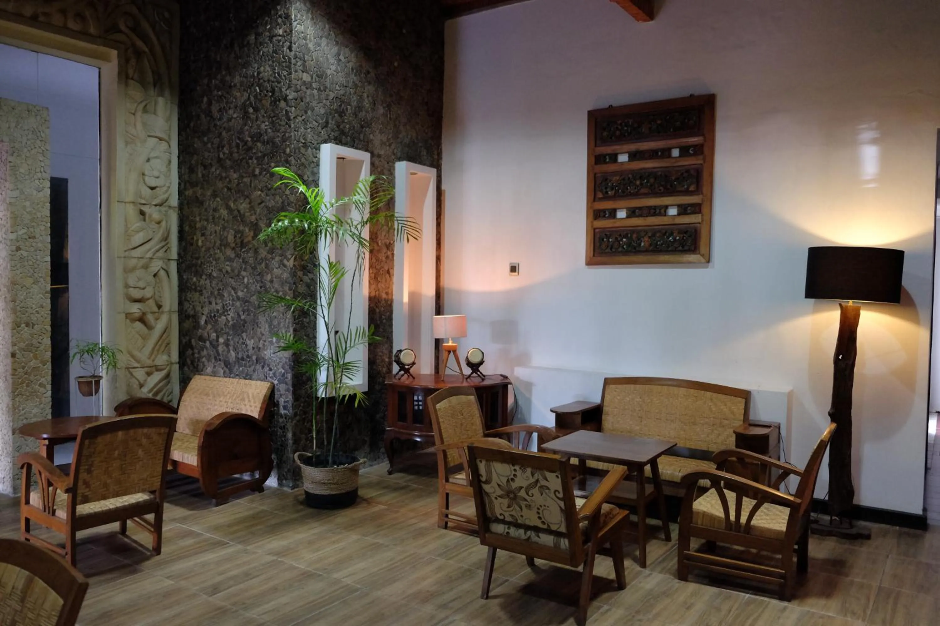 Puri Minggiran Guest House