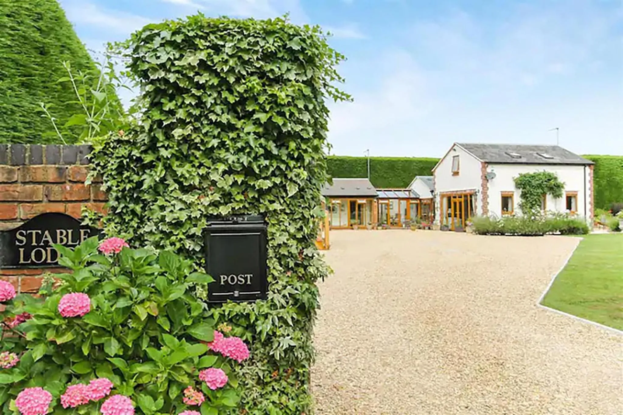 Stable Lodge - Boutique Bed & Breakfast