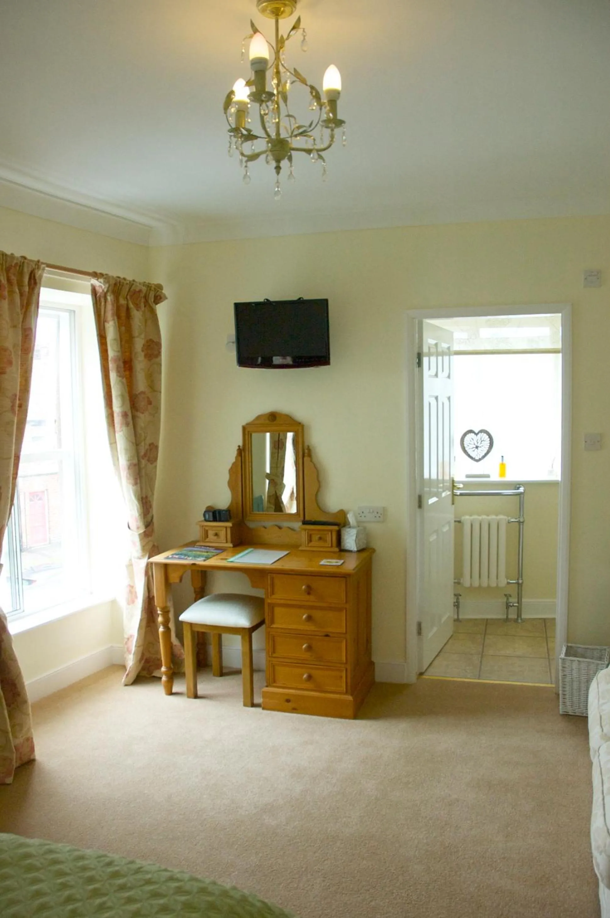 Bed in Pear Tree House B&B