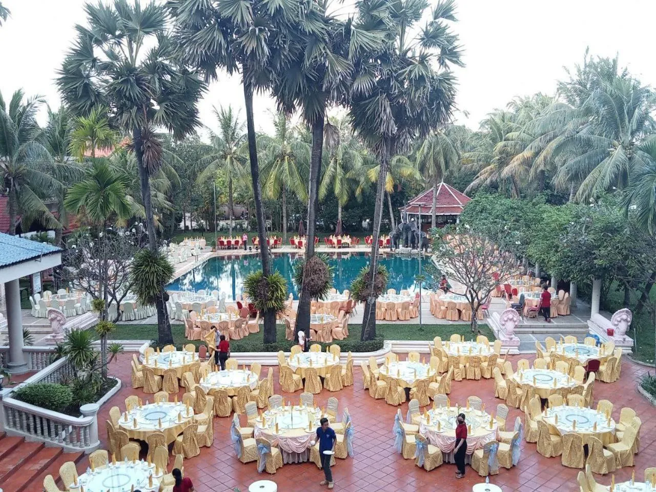 Restaurant/places to eat in Ree Mohasambath Hotel & Resort