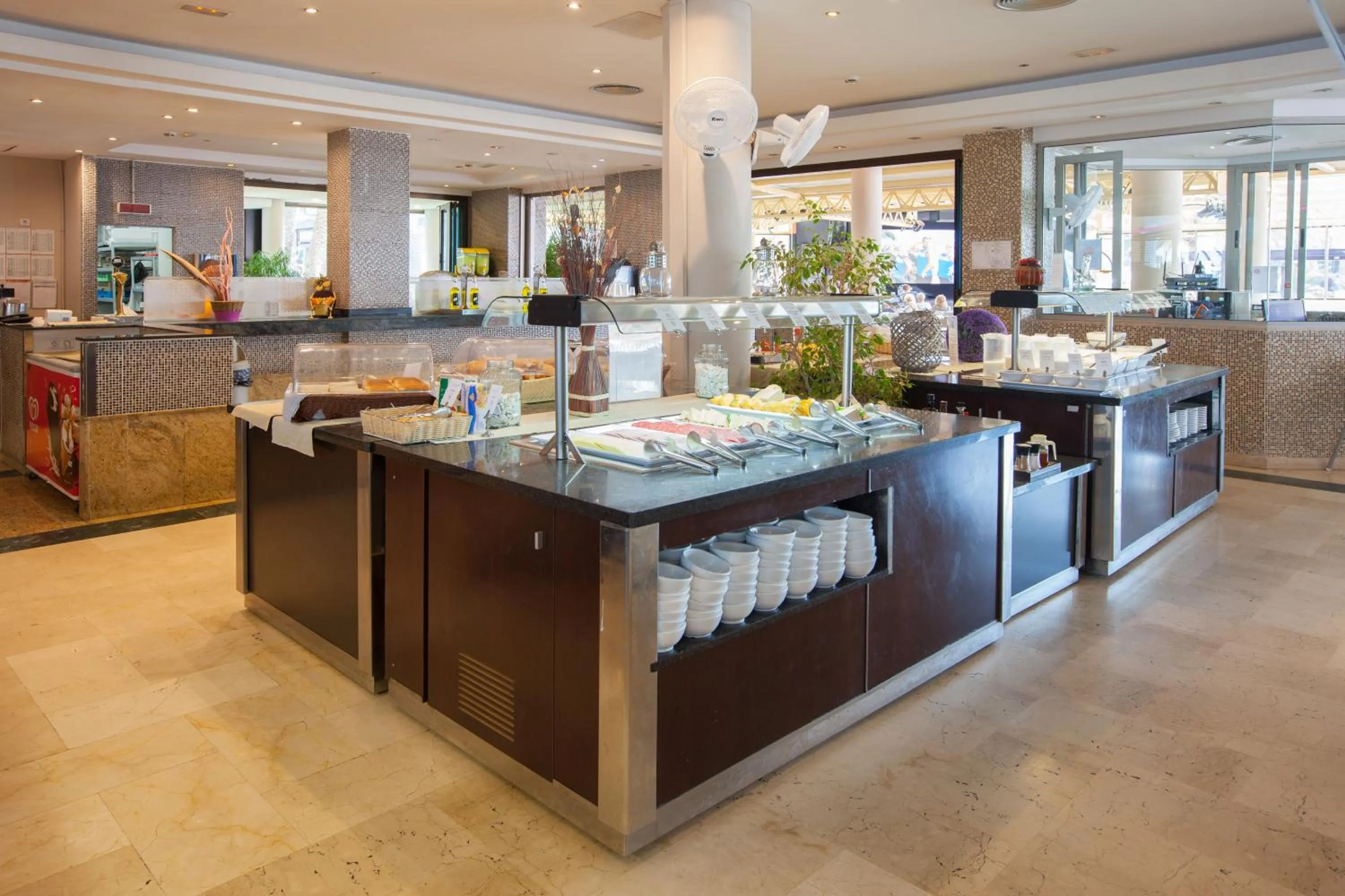 Breakfast in Grupotel Las Pitas