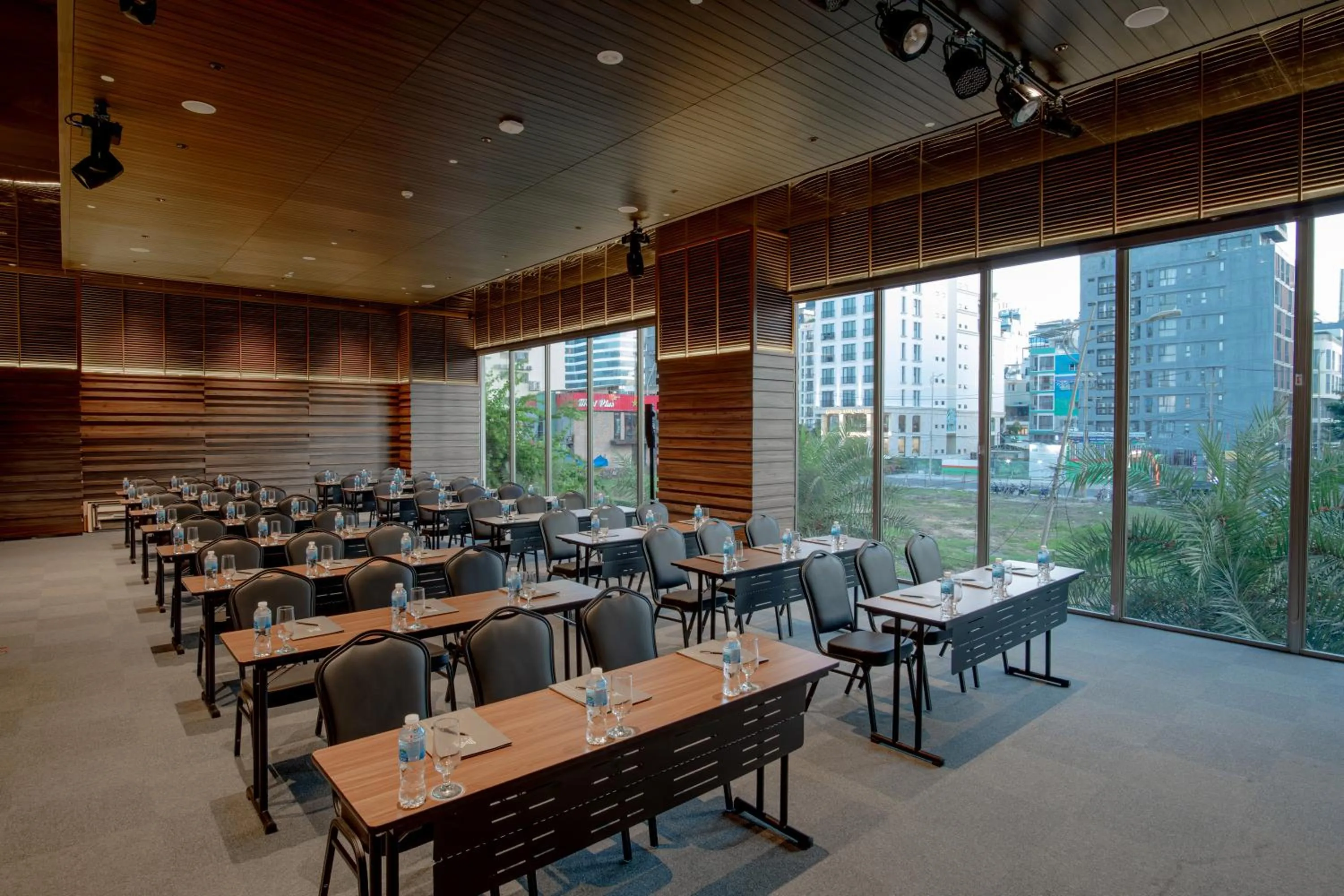 Meeting/conference room in M Hotel Danang