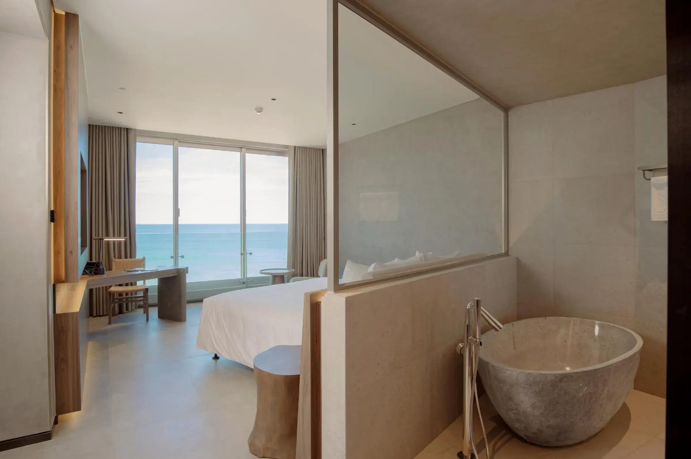 Sea view in M Hotel Danang Sea view in M Hotel Danang