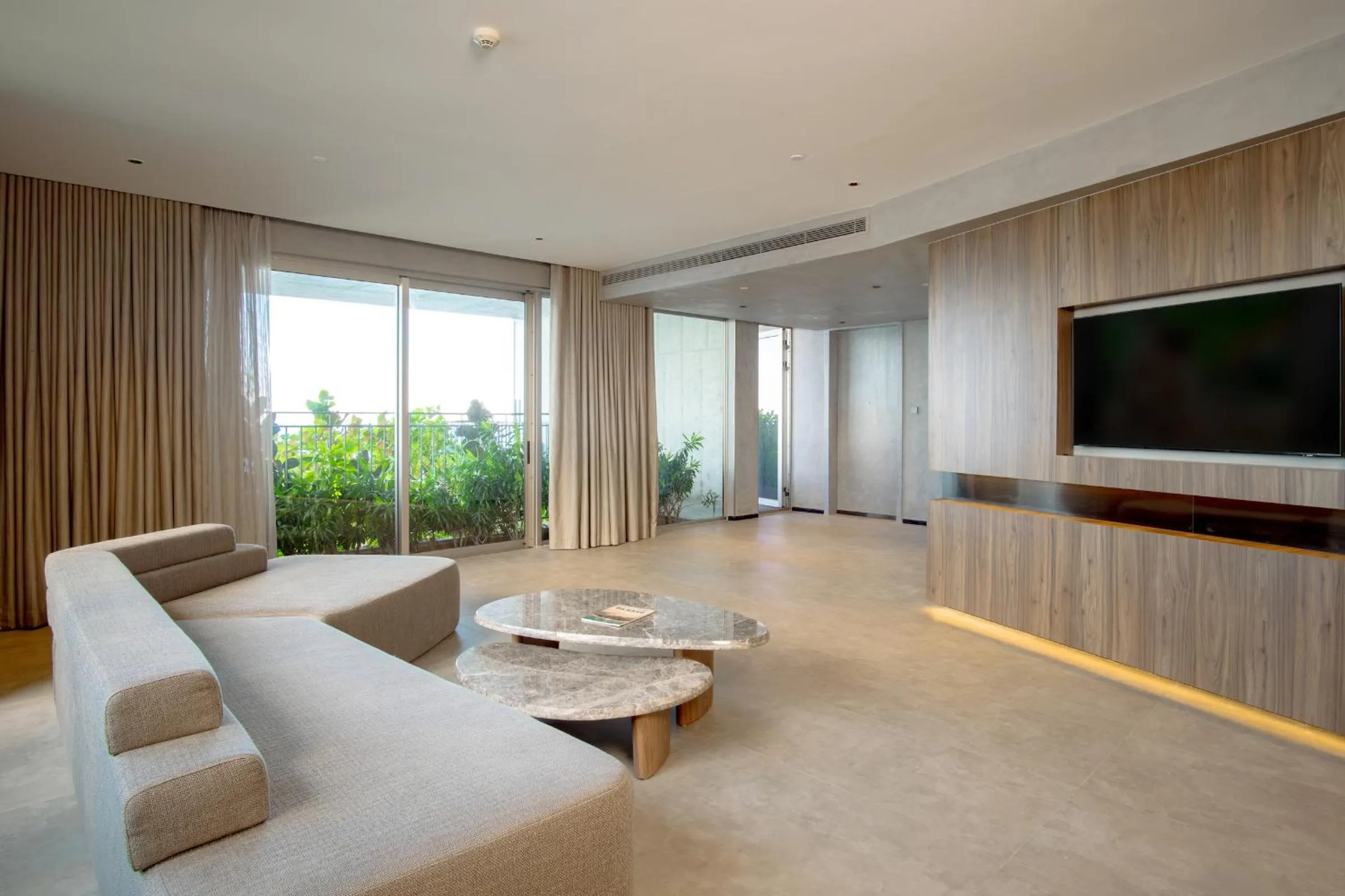 Living room in M Hotel Danang