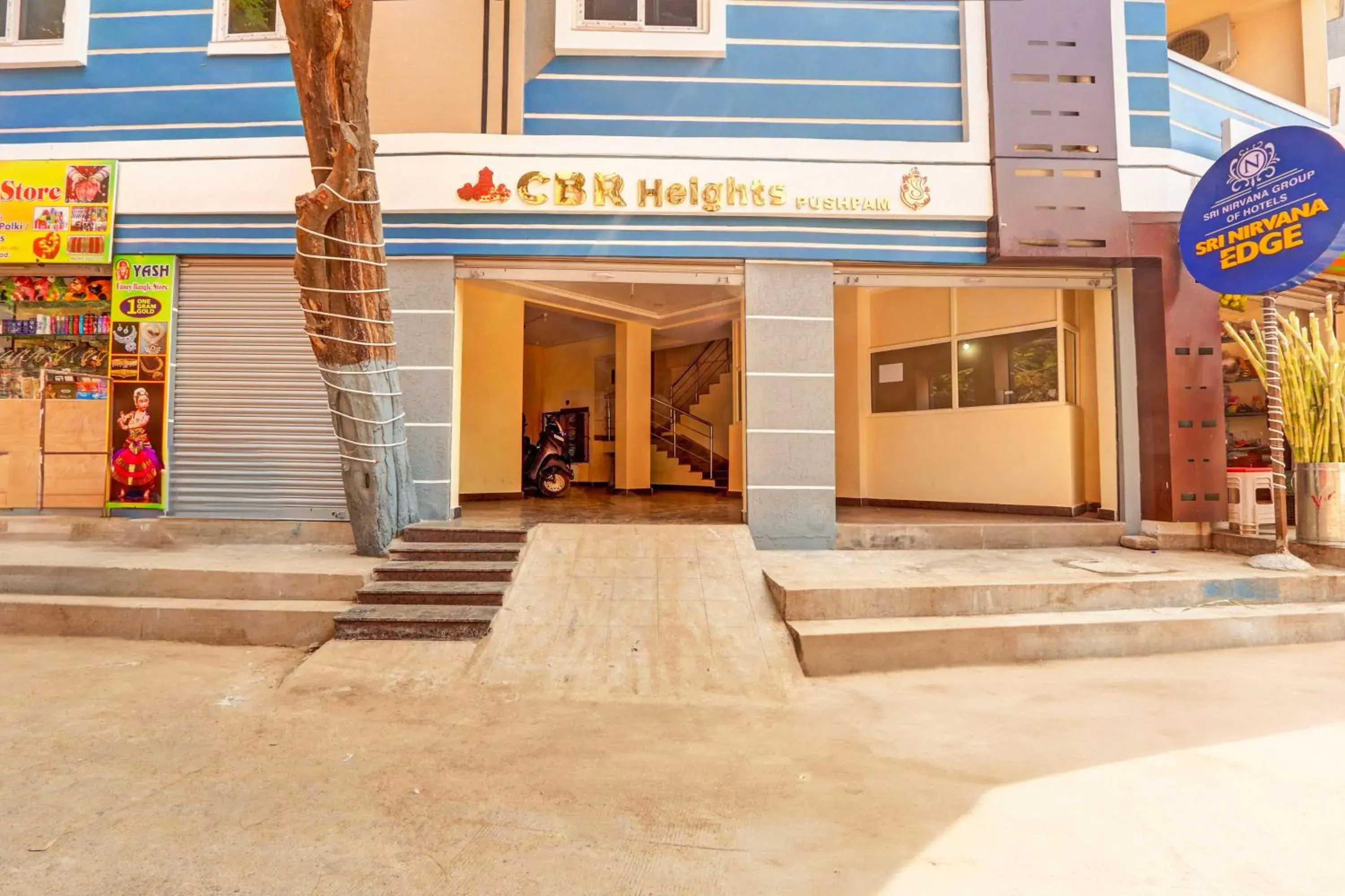 Facade/entrance in Super Collection O Sri Nirvana Edge Facade/entrance in Super Collection O Sri Nirvana Edge