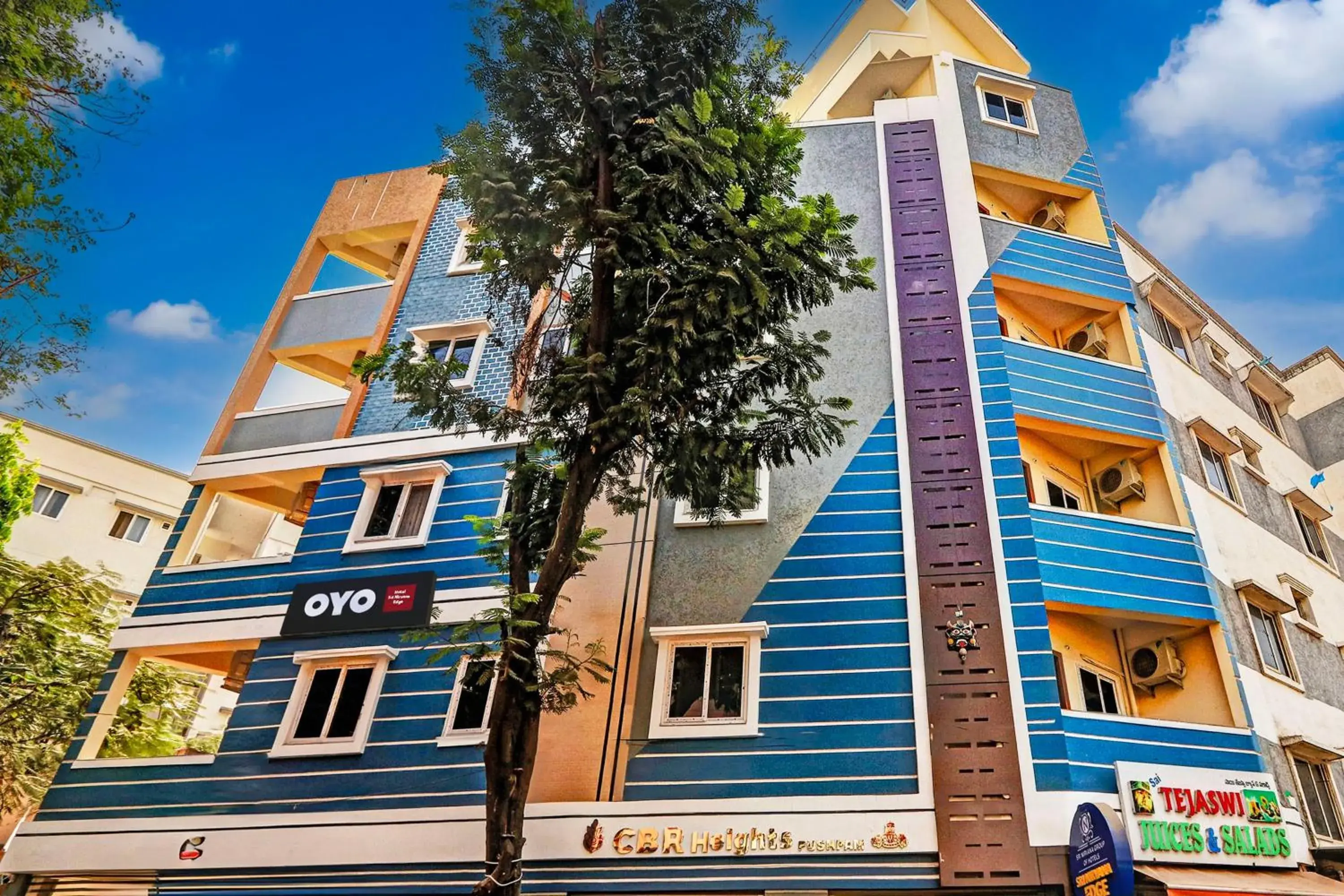 Facade/entrance in Super Collection O Sri Nirvana Edge Facade/entrance in Super Collection O Sri Nirvana Edge