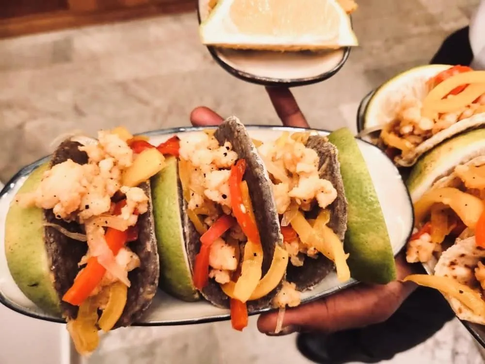 Restaurant/places to eat in Hotel Lepic