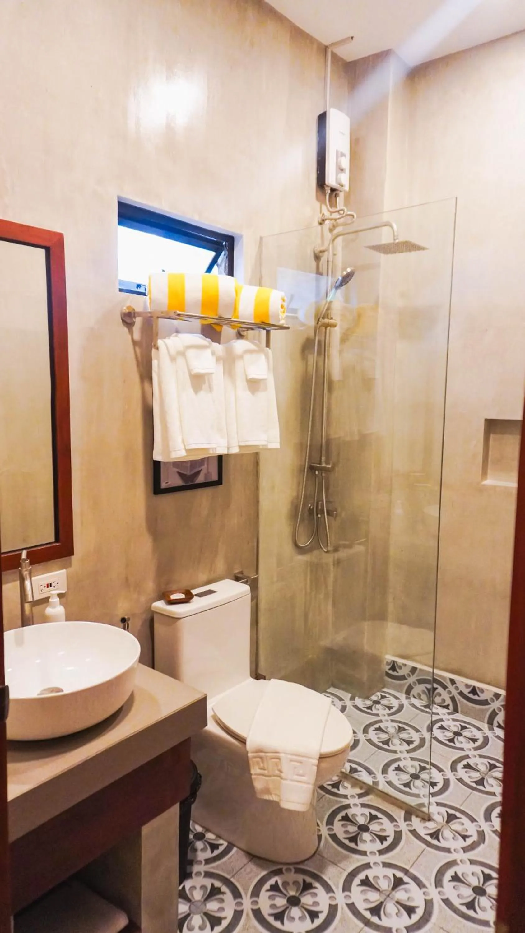 Bathroom in UNWND Boutique Hotel Camiguin