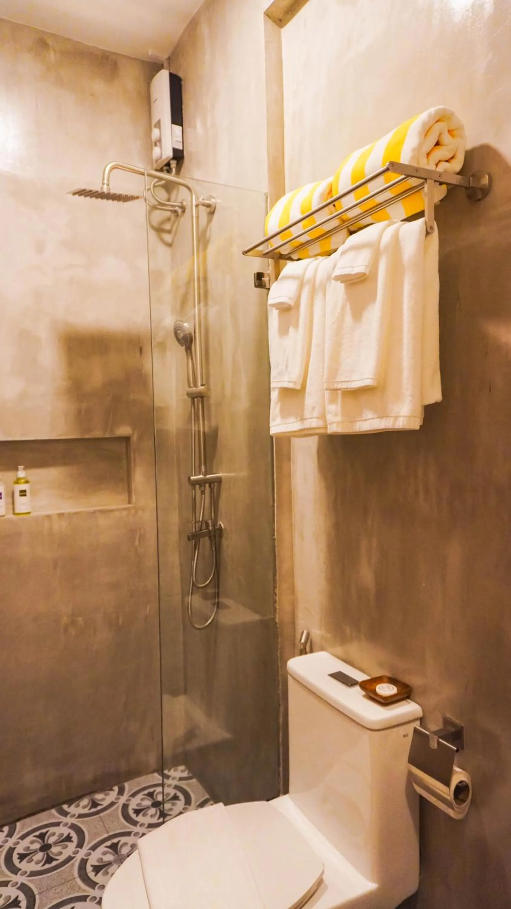 Bathroom in UNWND Boutique Hotel Camiguin