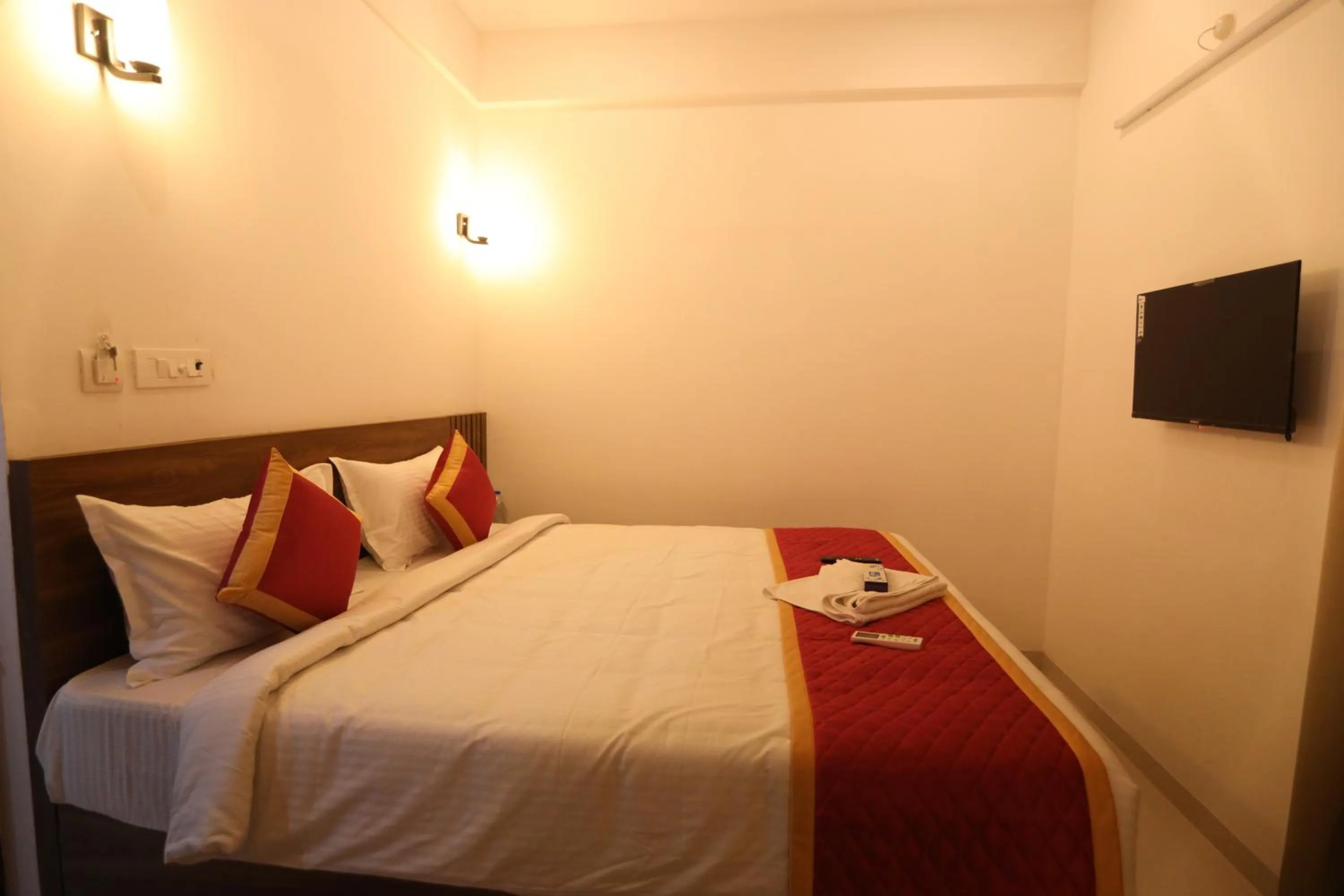 Bed in J Park Auroville Beach