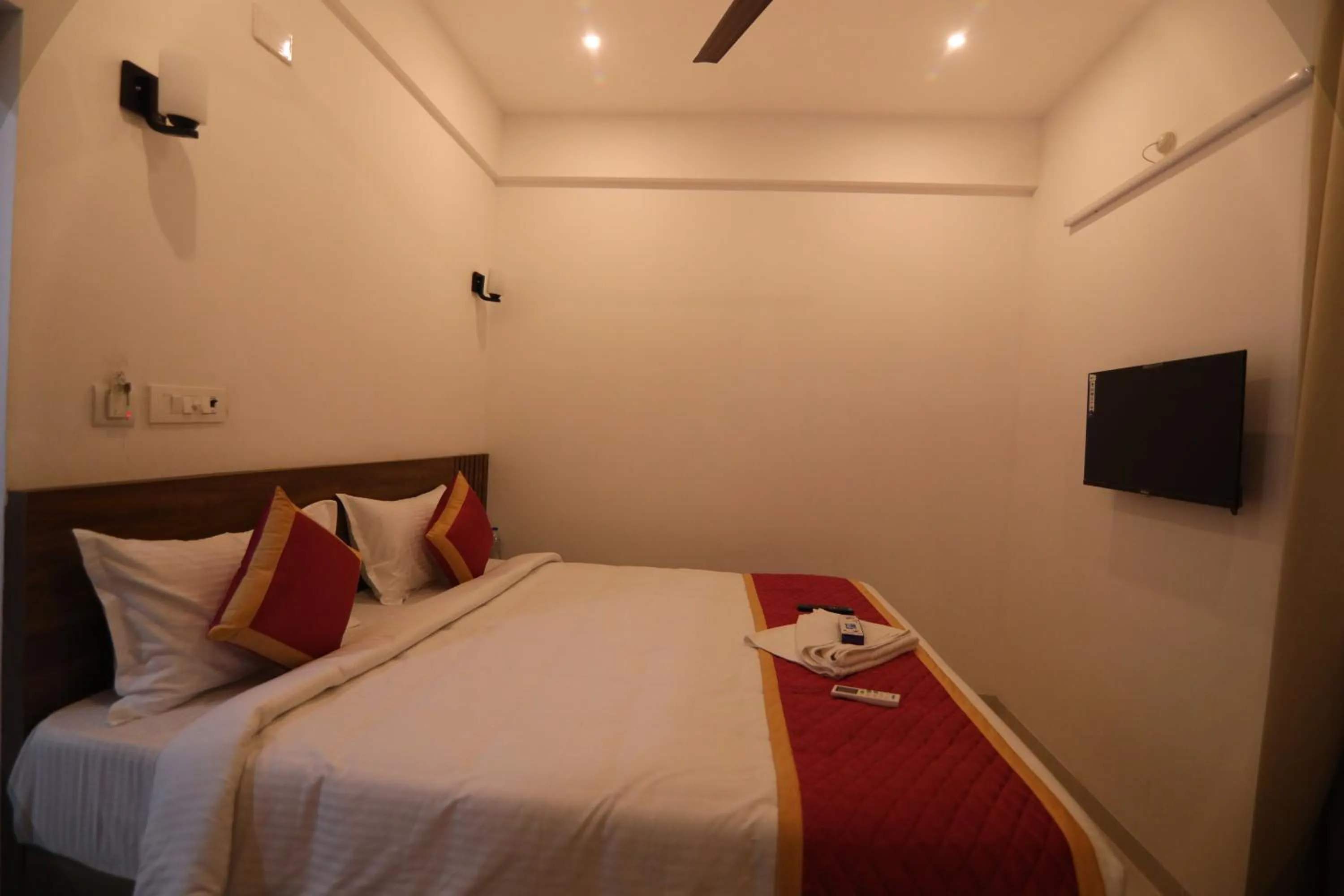 Bed in J Park Auroville Beach