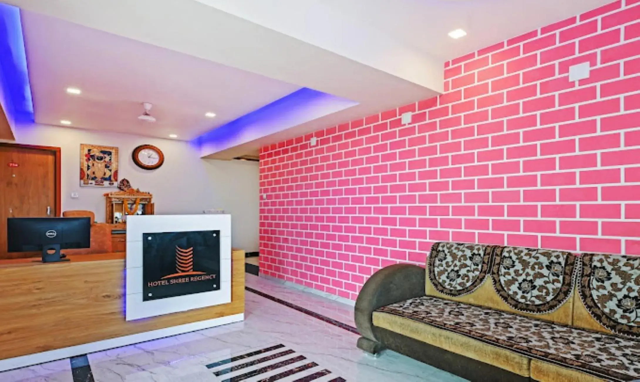 Lobby or reception, Lobby/Reception in Hotel Shree Regency Ahmedabad Lobby or reception, Lobby/Reception in Hotel Shree Regency Ahmedabad