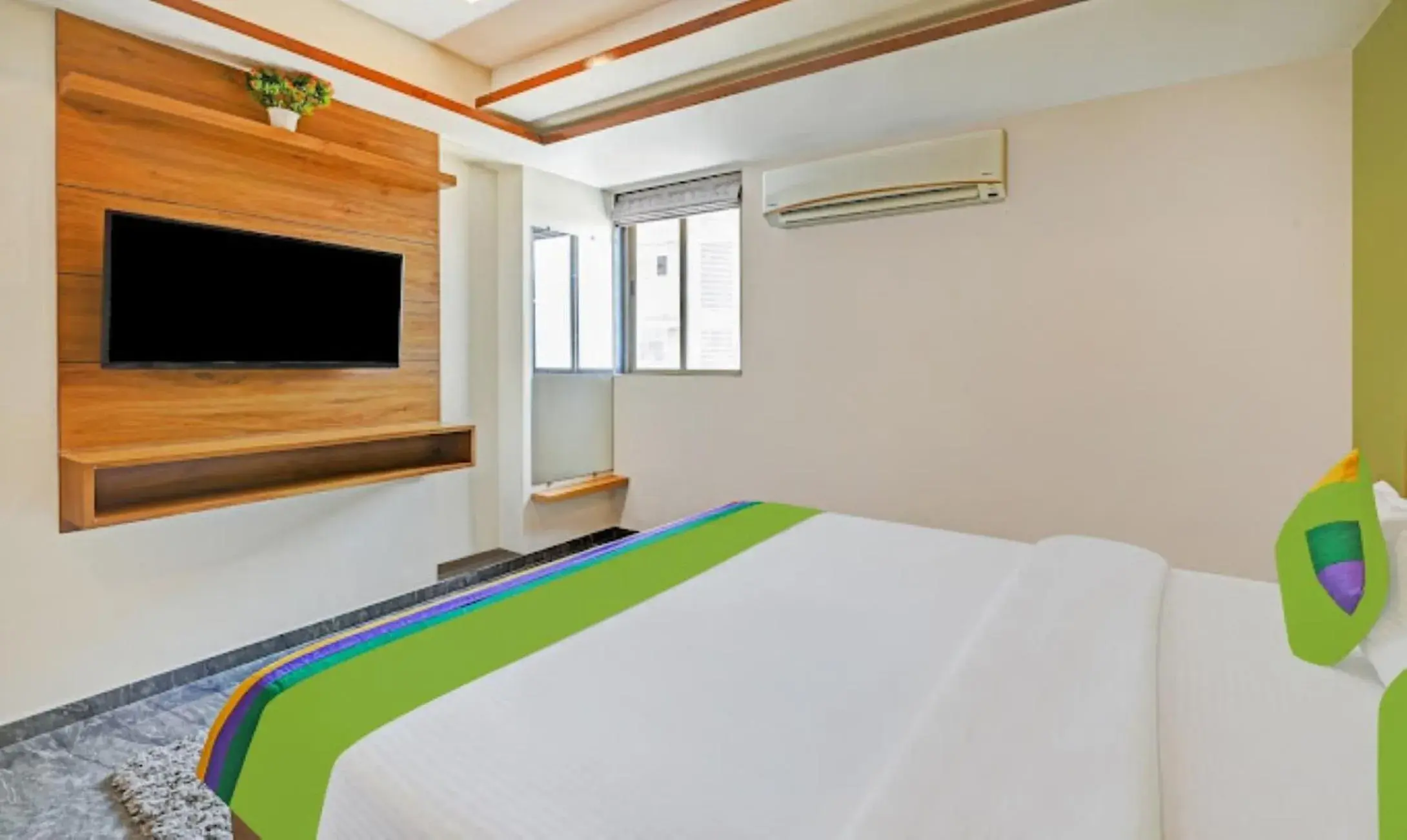 Bed in Hotel Shree Regency Ahmedabad Bed in Hotel Shree Regency Ahmedabad