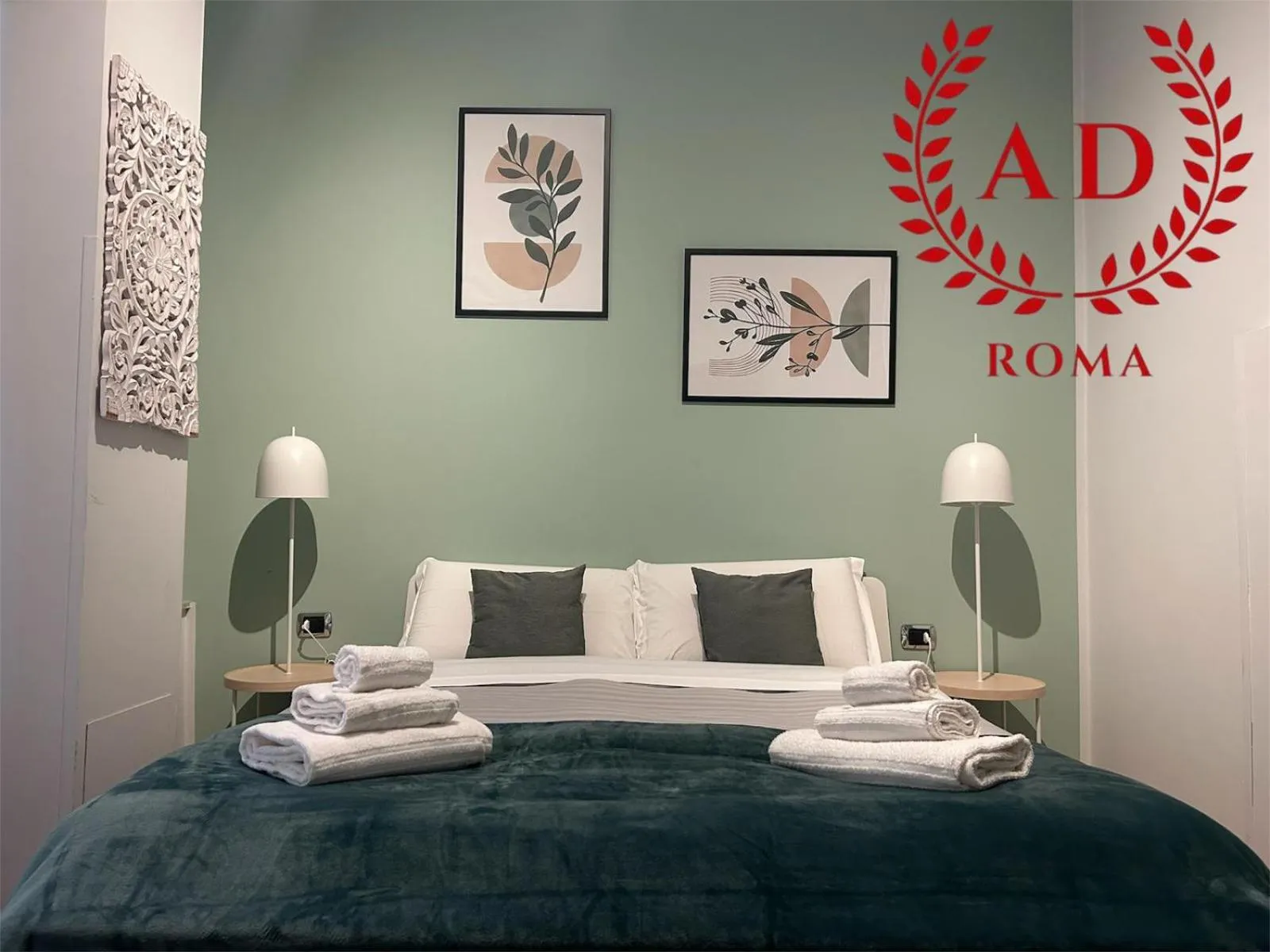 Bed in 111 ColaDiRienzo Rooms - by AD Roma