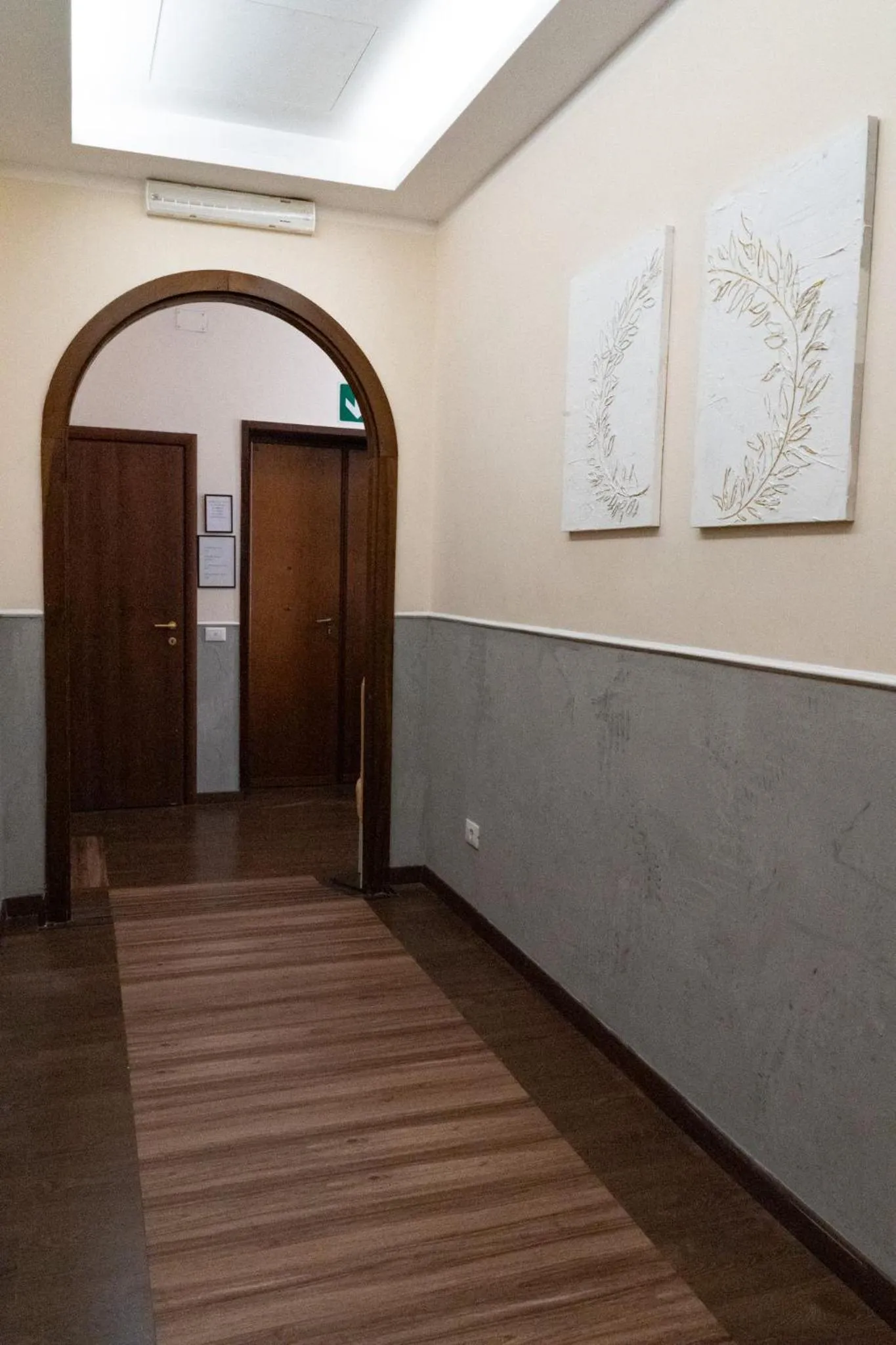 Decorative detail in Caesar Place