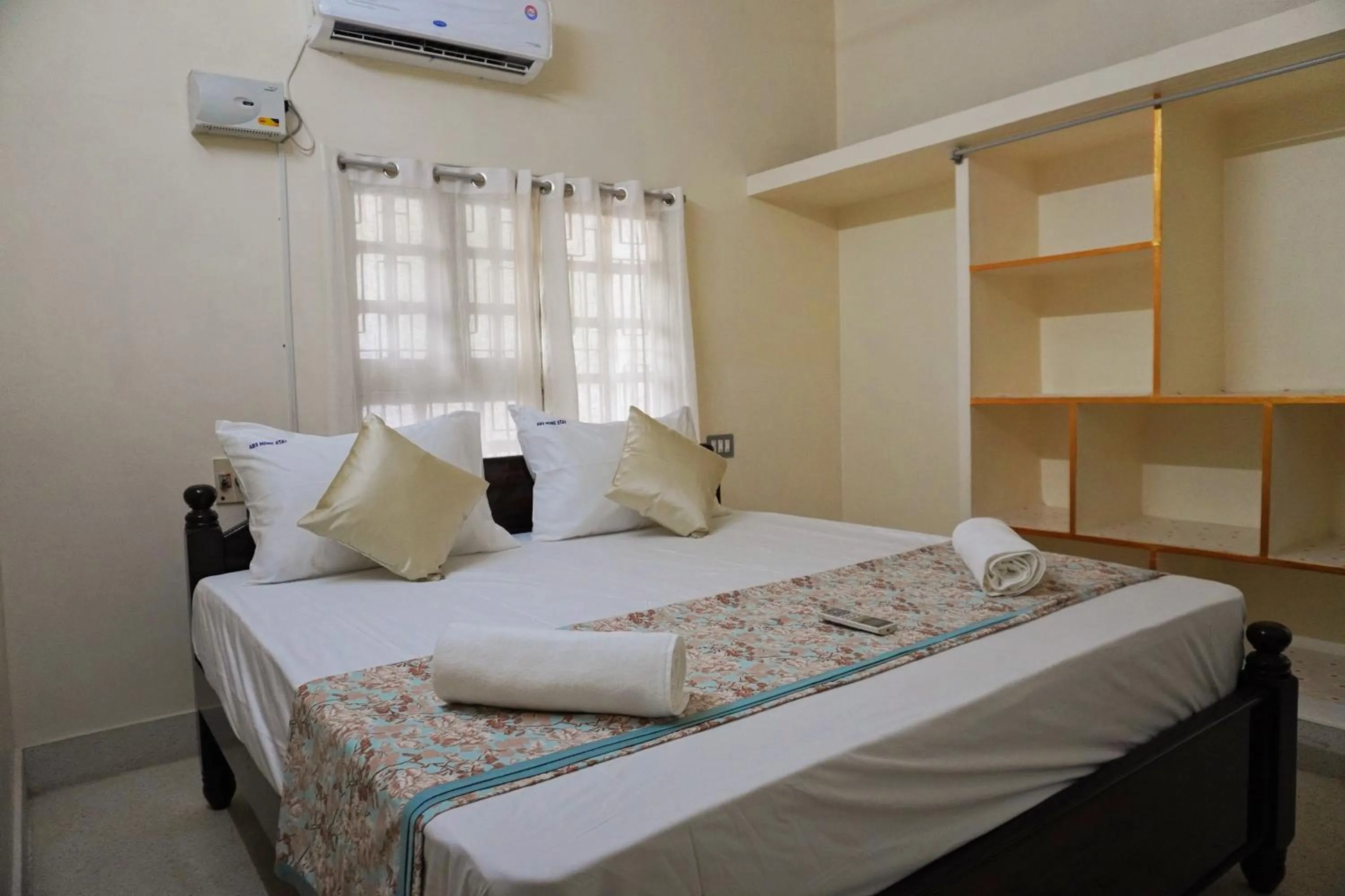 Bed in ABS Home Stay, 2Bed room AC Flats,Tirupati