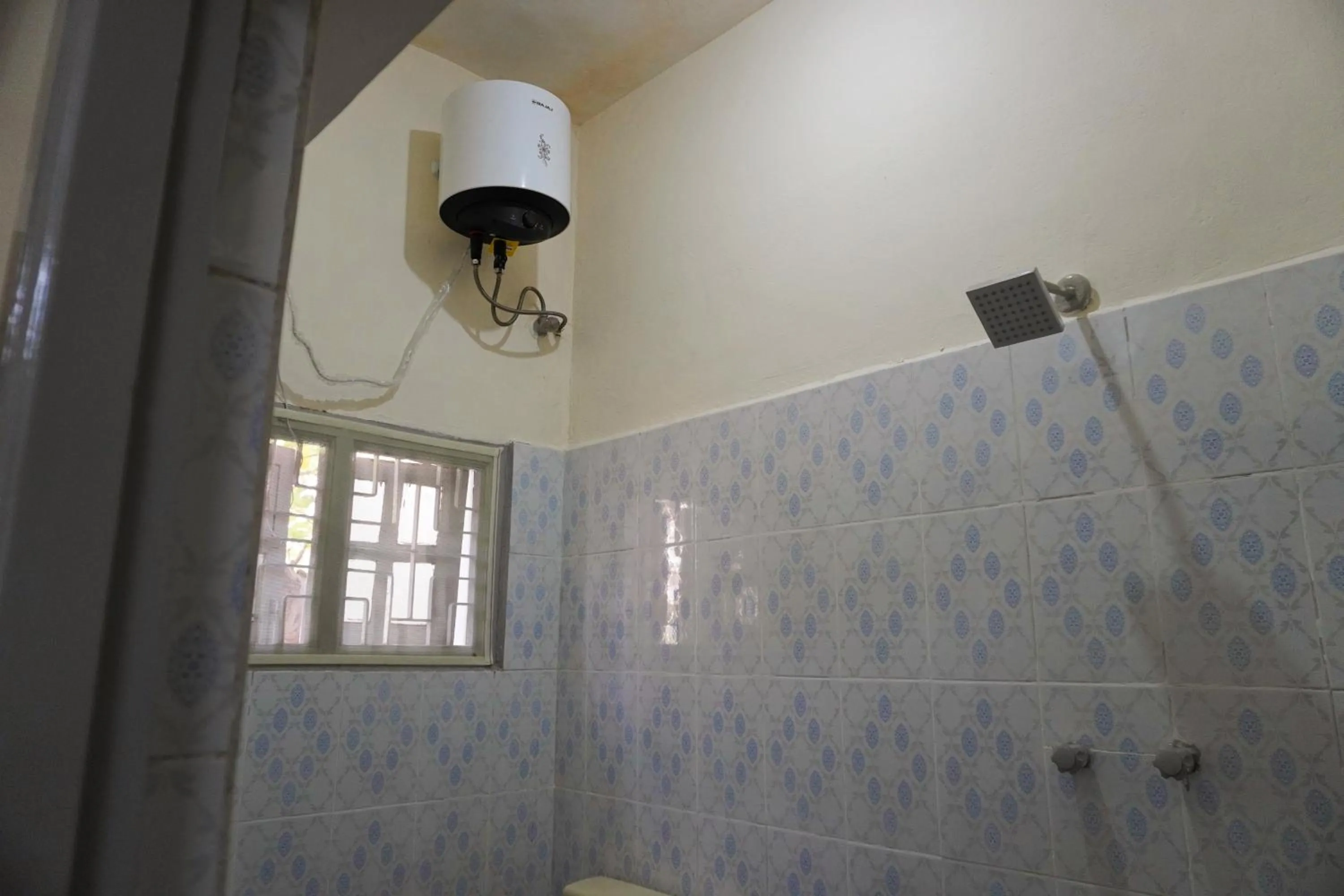 Bathroom in ABS Home Stay, 2Bed room AC Flats,Tirupati