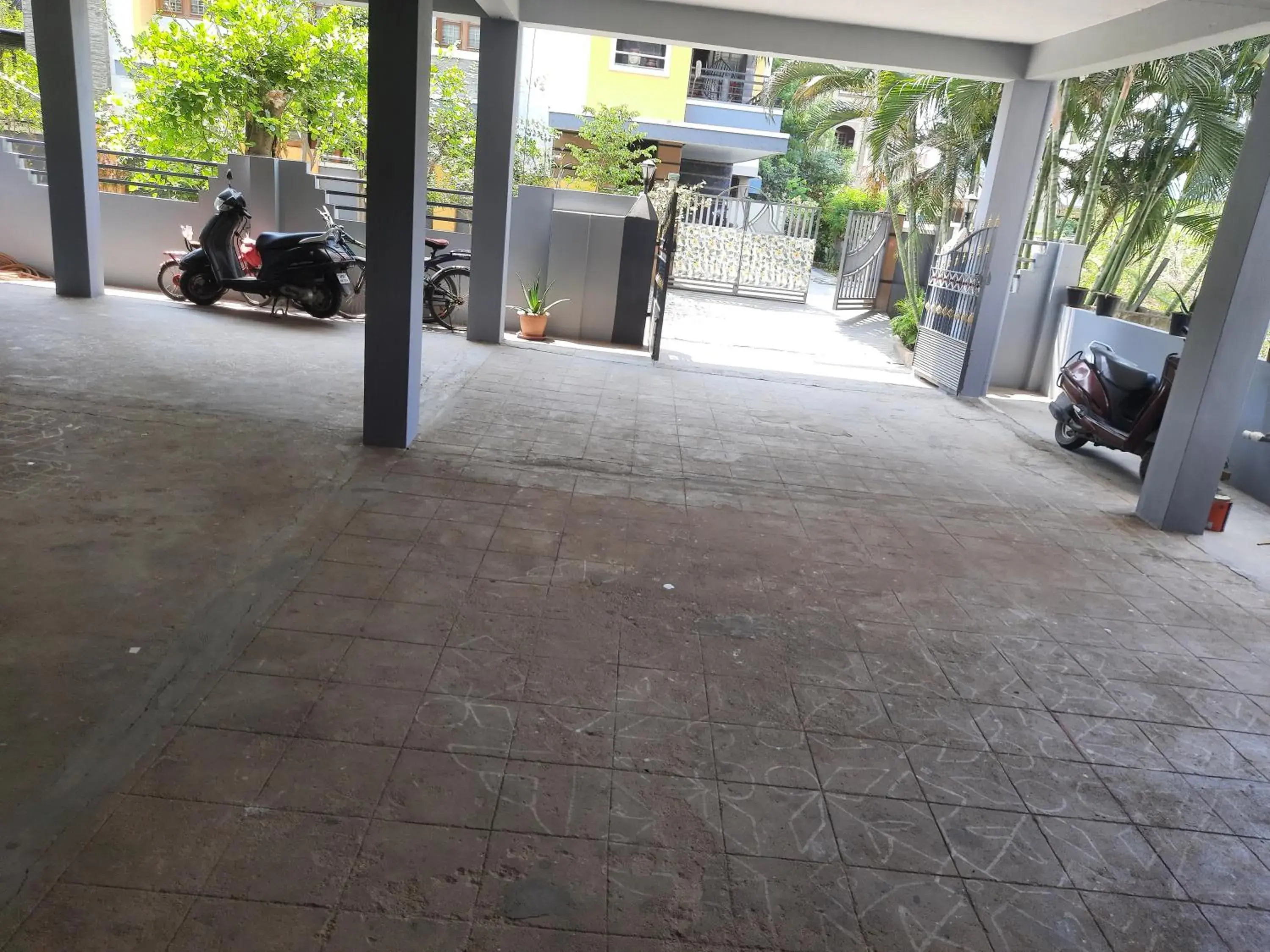 Parking in ABS Home Stay, 2Bed room AC Flats,Tirupati Parking in ABS Home Stay, 2Bed room AC Flats,Tirupati