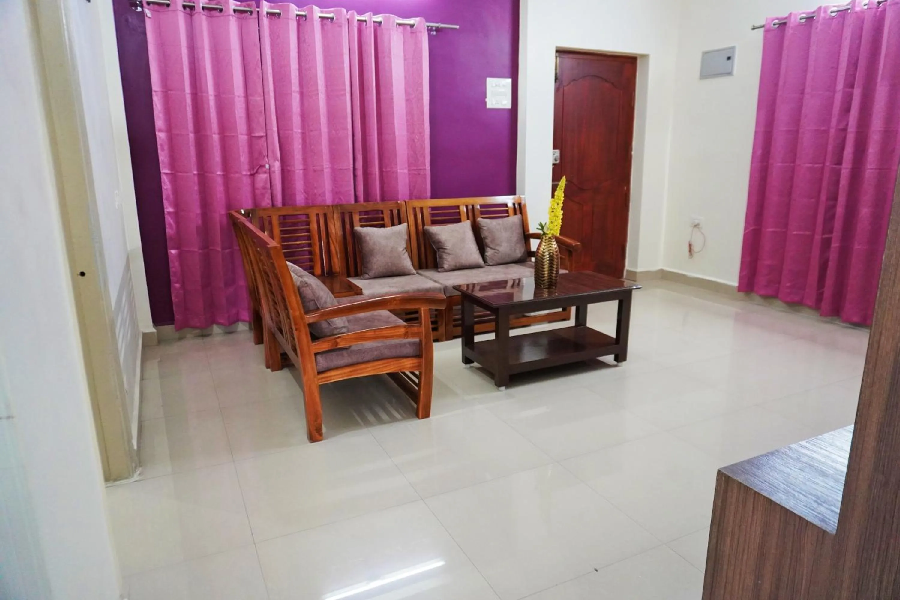 ABS Home Stay, 2Bed room AC Flats,Tirupati