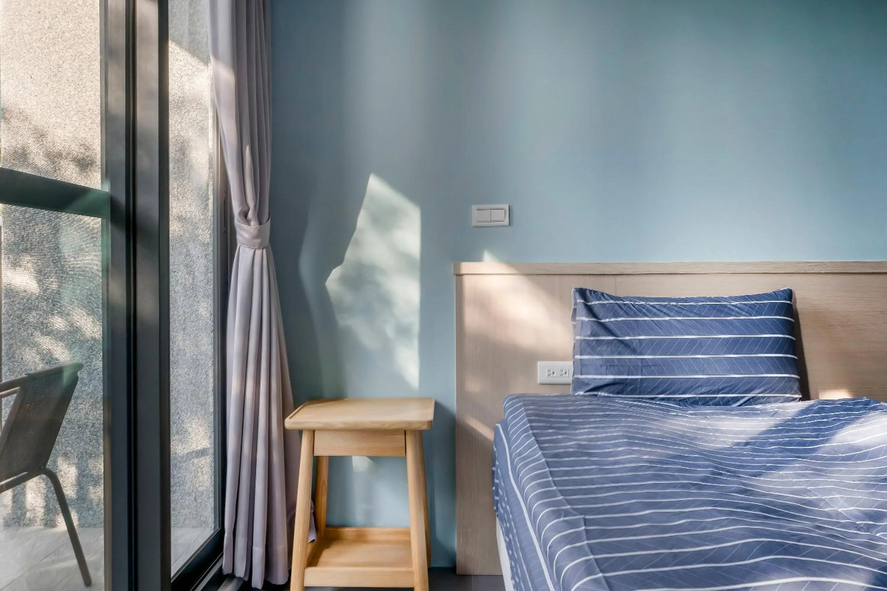 Bed in Hills Velleys