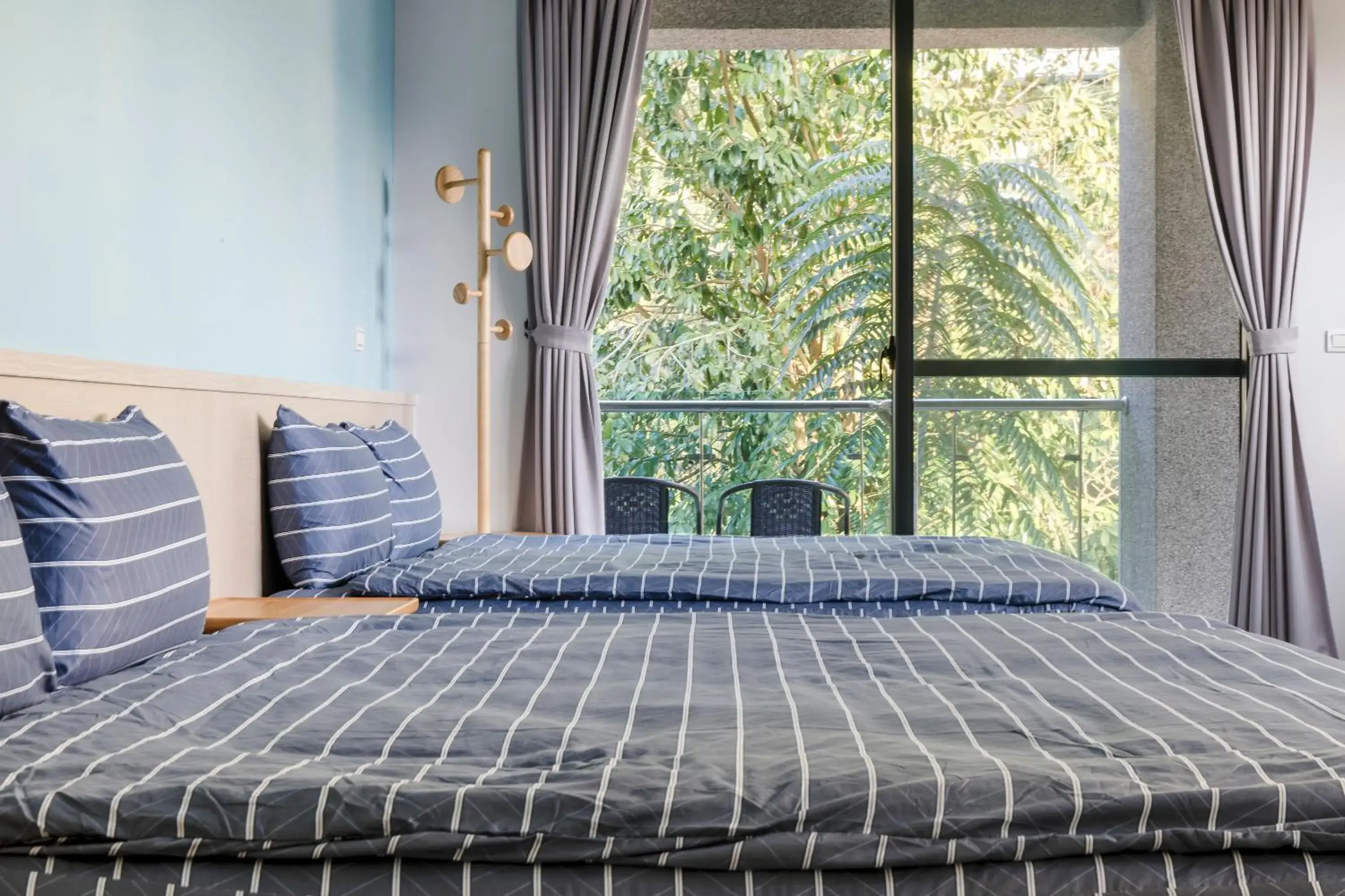 Bed in Hills Velleys Bed in Hills Velleys