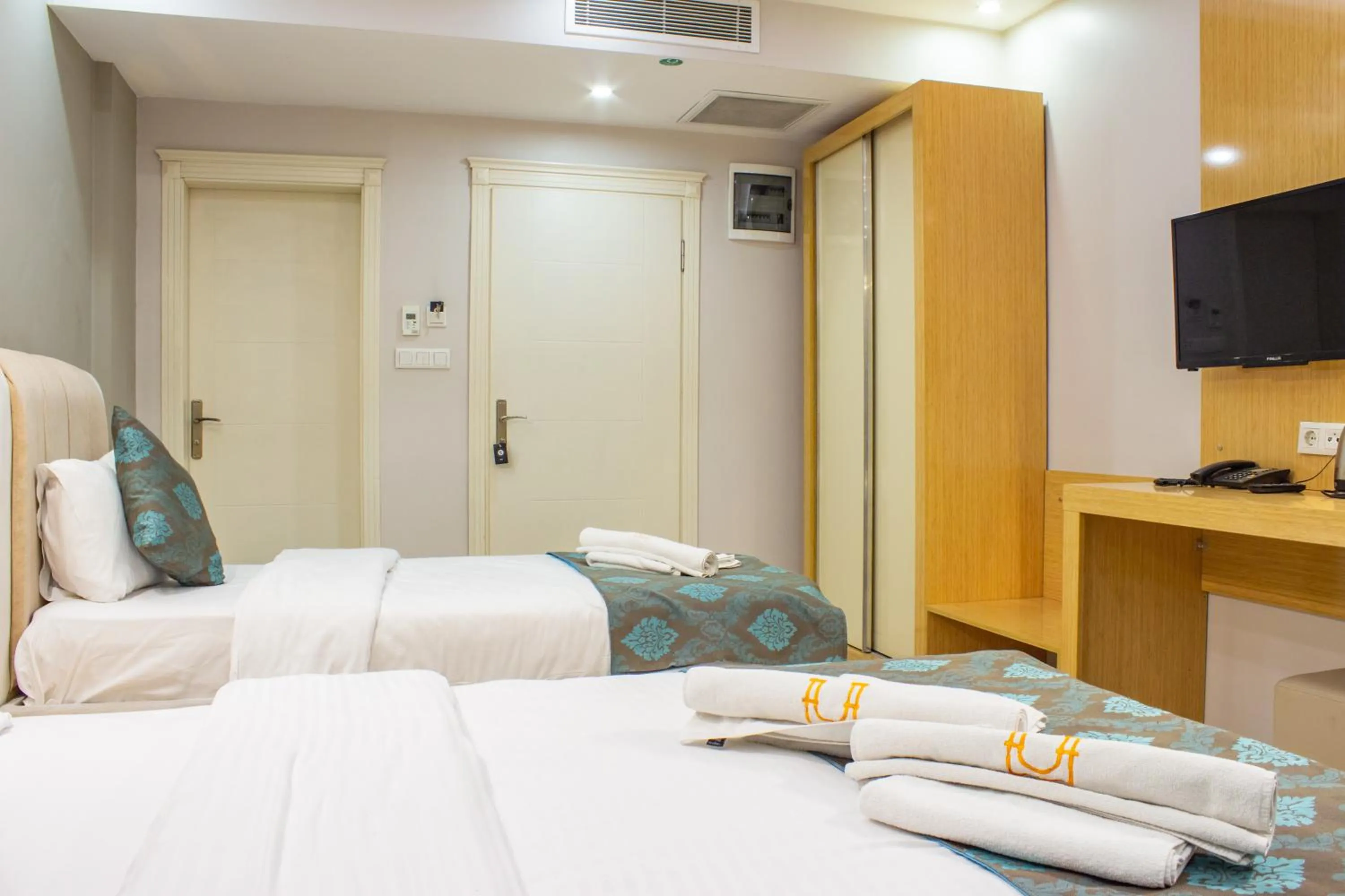 Bed in Sumela Park Hotel