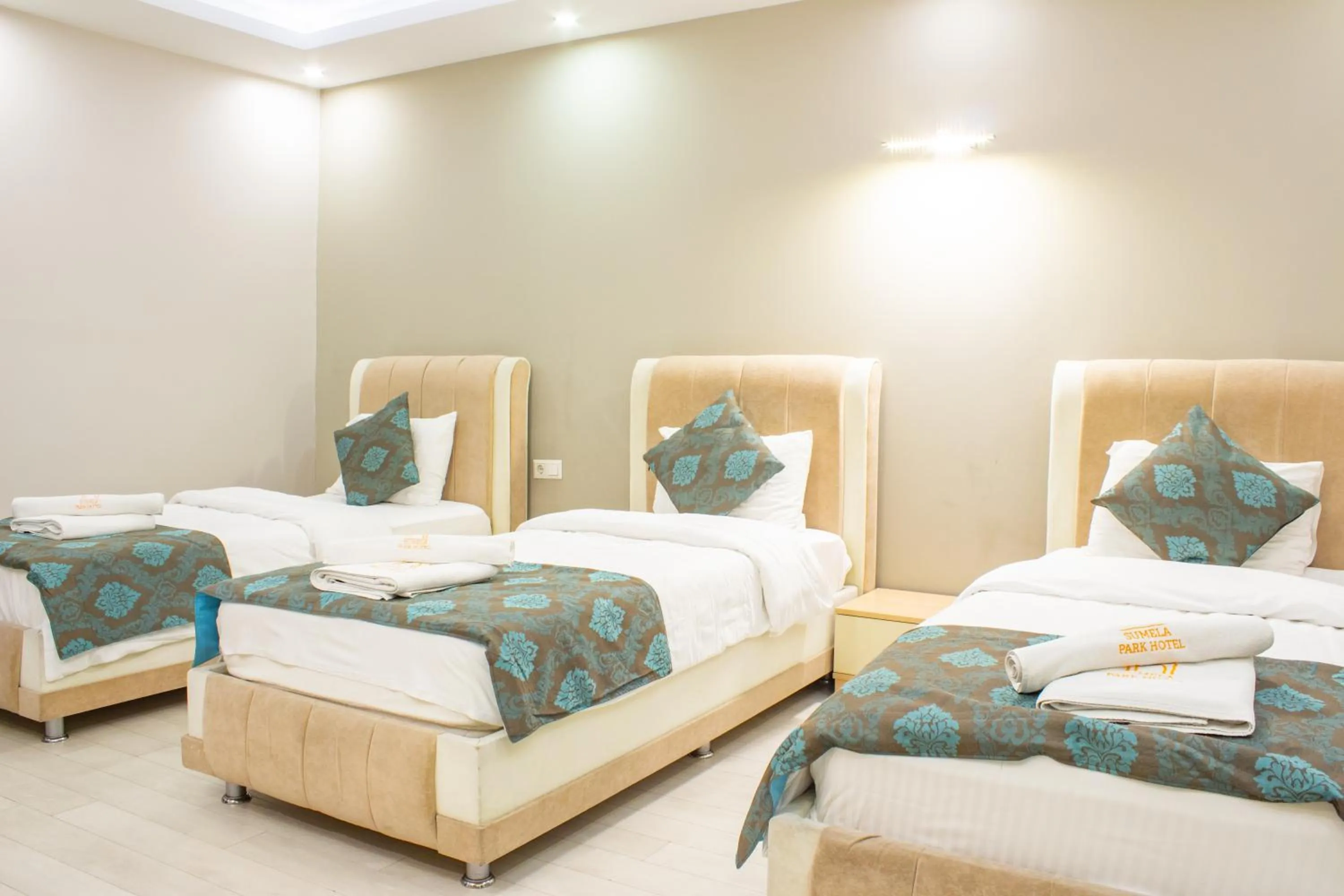 Bed in Sumela Park Hotel