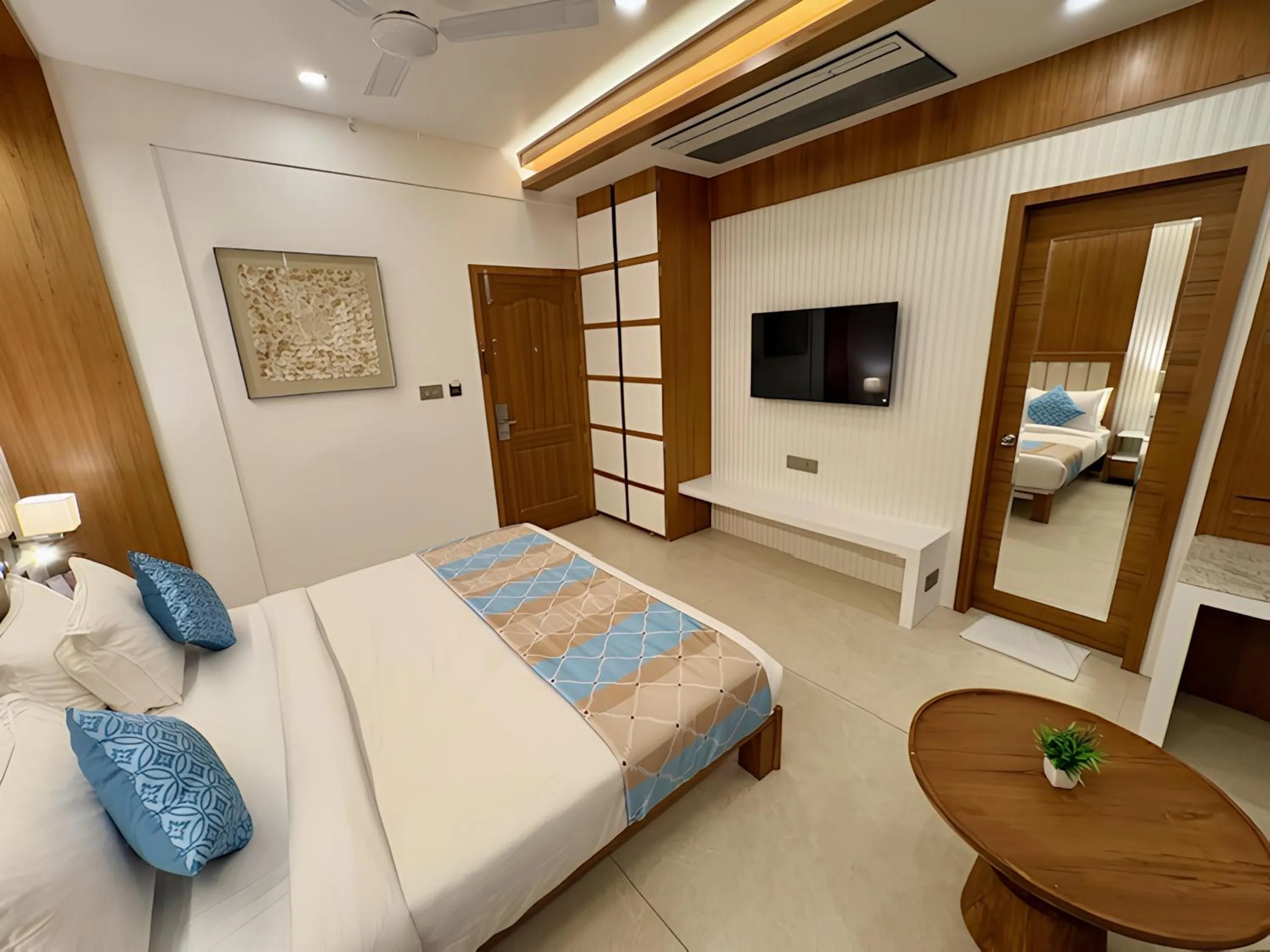 Bed in Dwarkadhish Lords Eco Inn