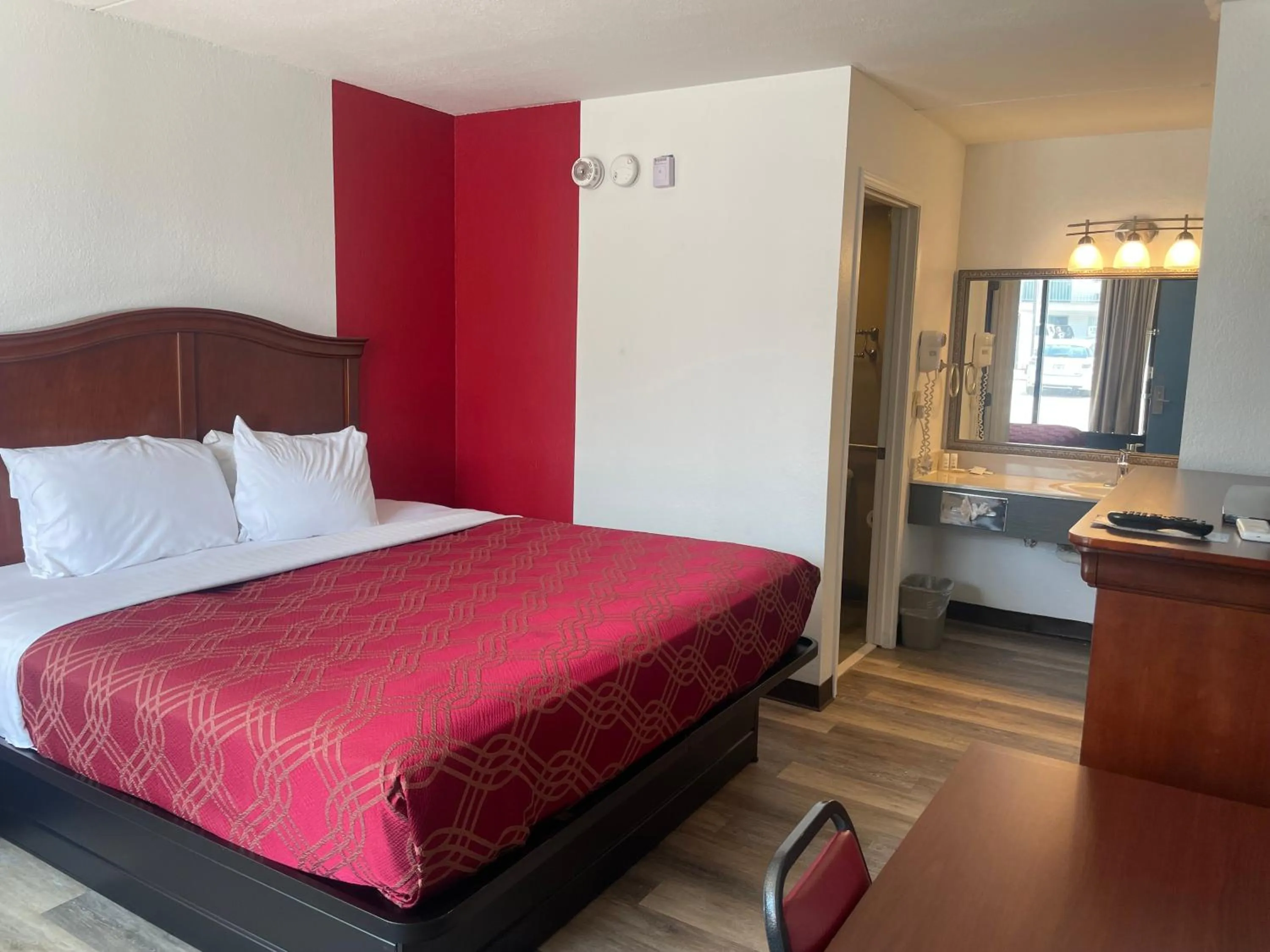 Bed in Ramada by Wyndham Branson Theatre District