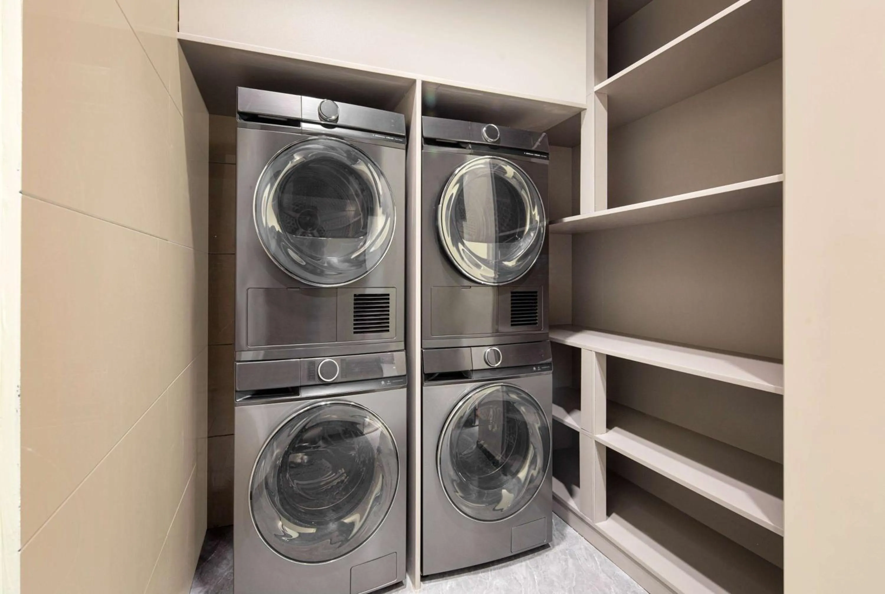 On site in Days Inn by Wyndham Hangzhou Zhuantang