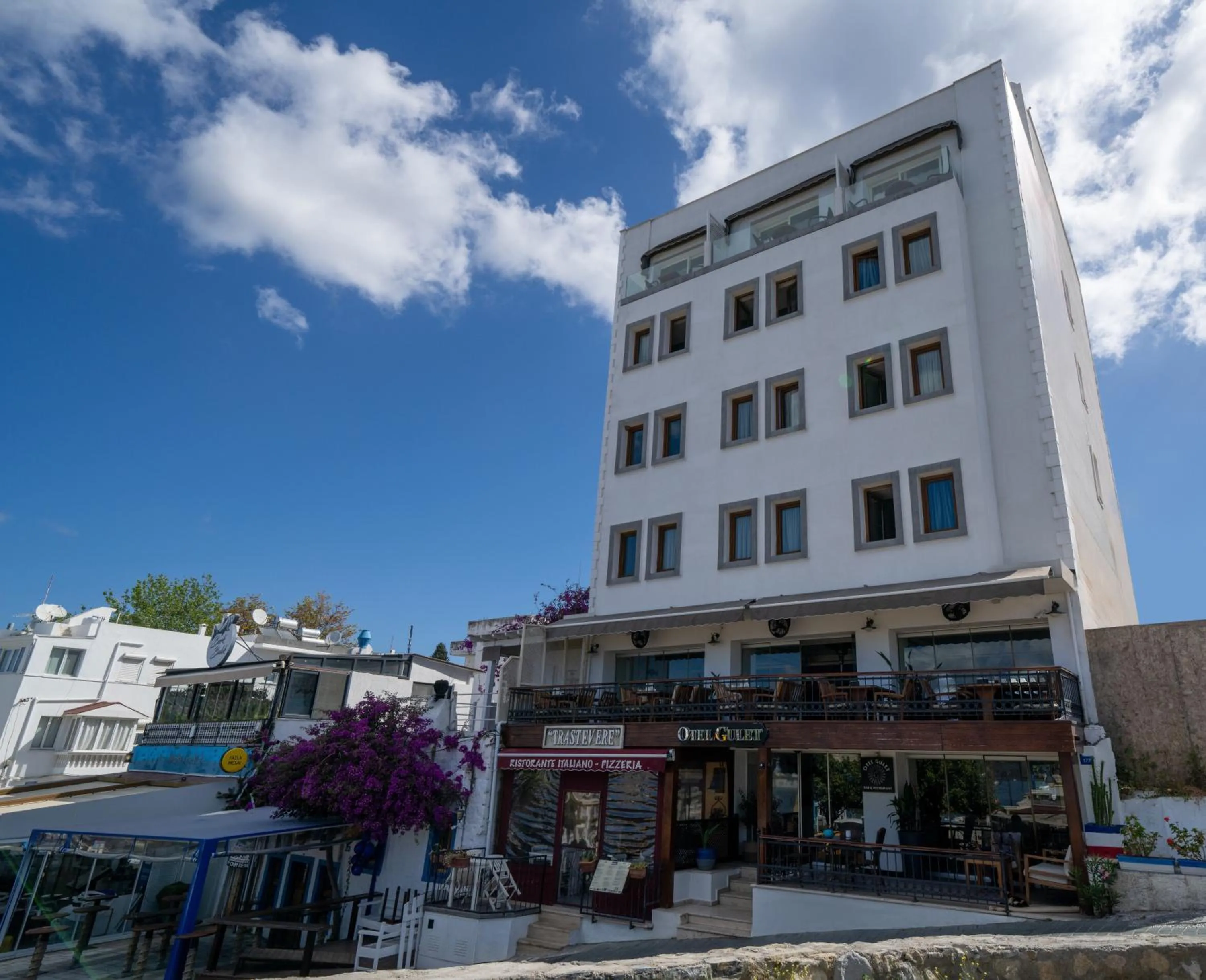 Property building in Bodrum Gulet Otel