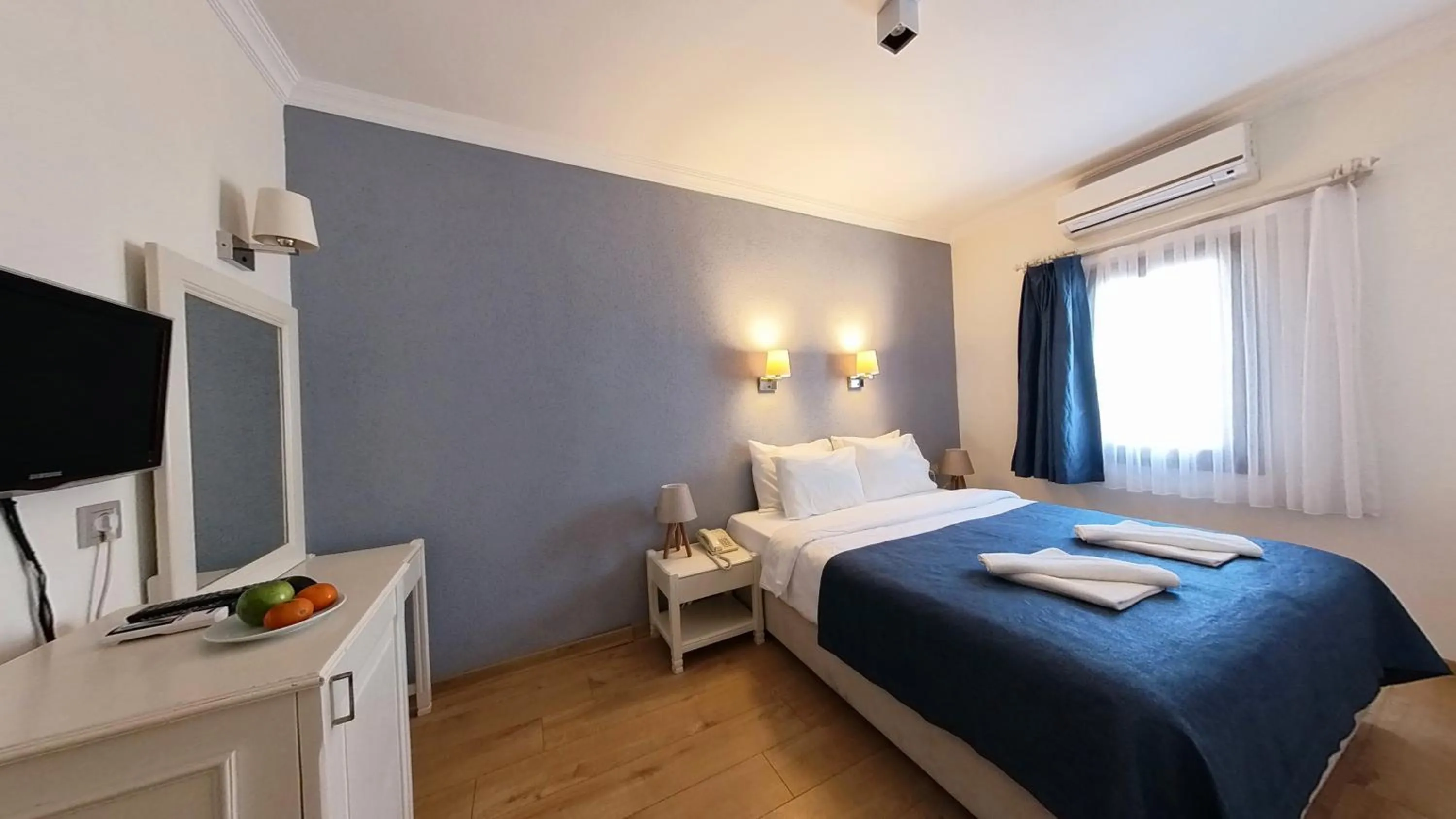 TV and multimedia, Bed in Bodrum Gulet Otel