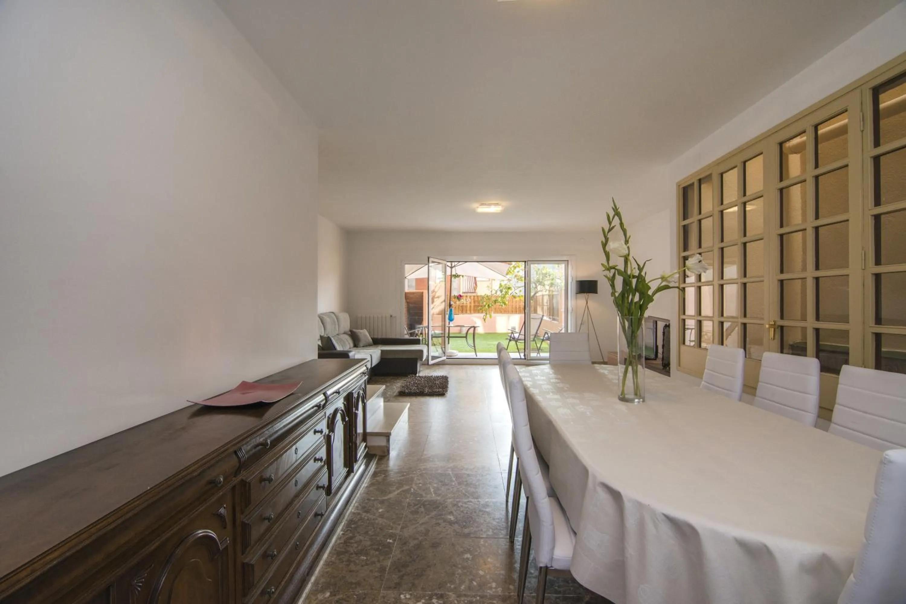 Dining area in Holiday home Splendid Park Güell