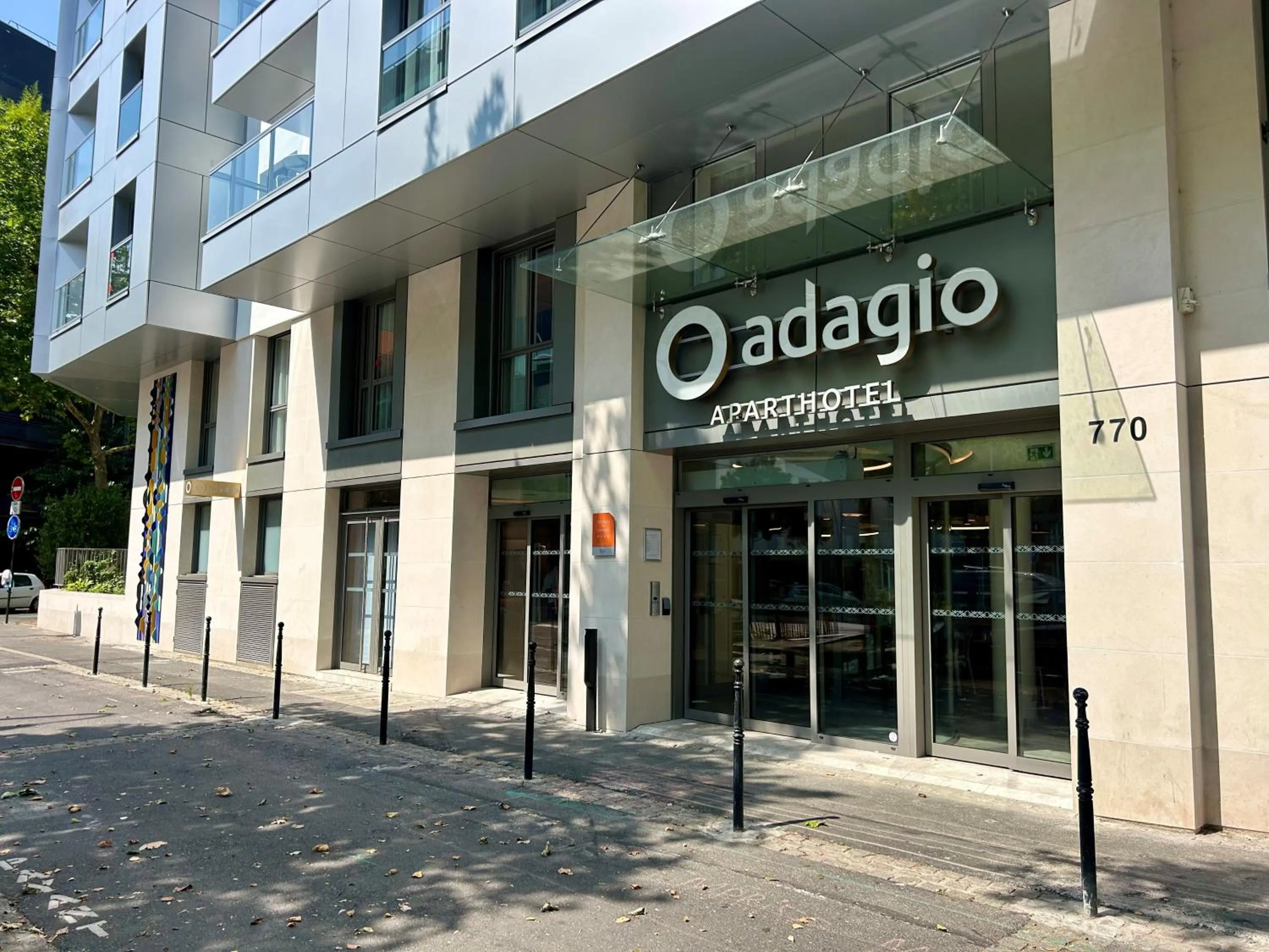 Property logo or sign in Aparthotel Adagio Paris Boulogne