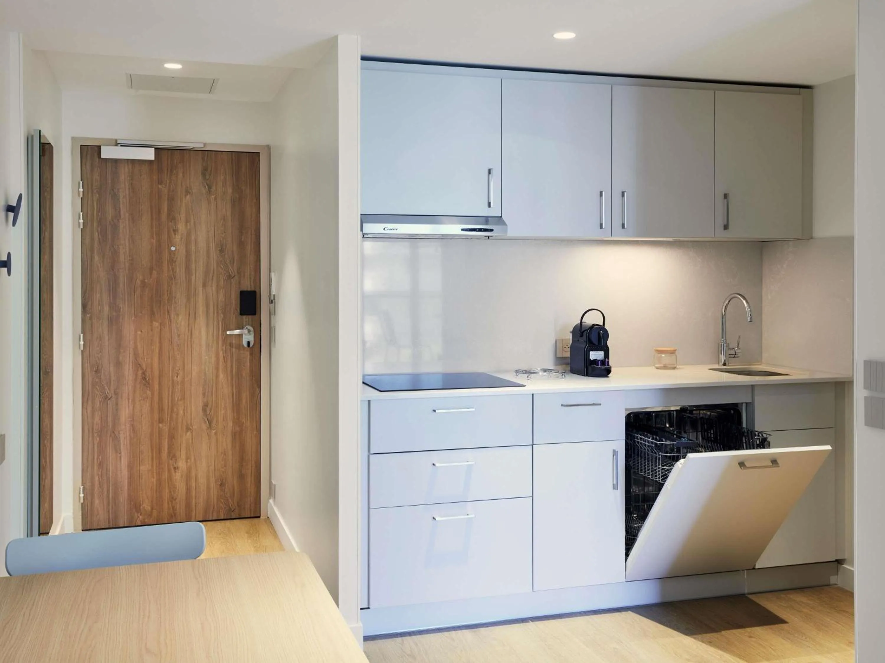 Bedroom in Aparthotel Adagio Paris Boulogne