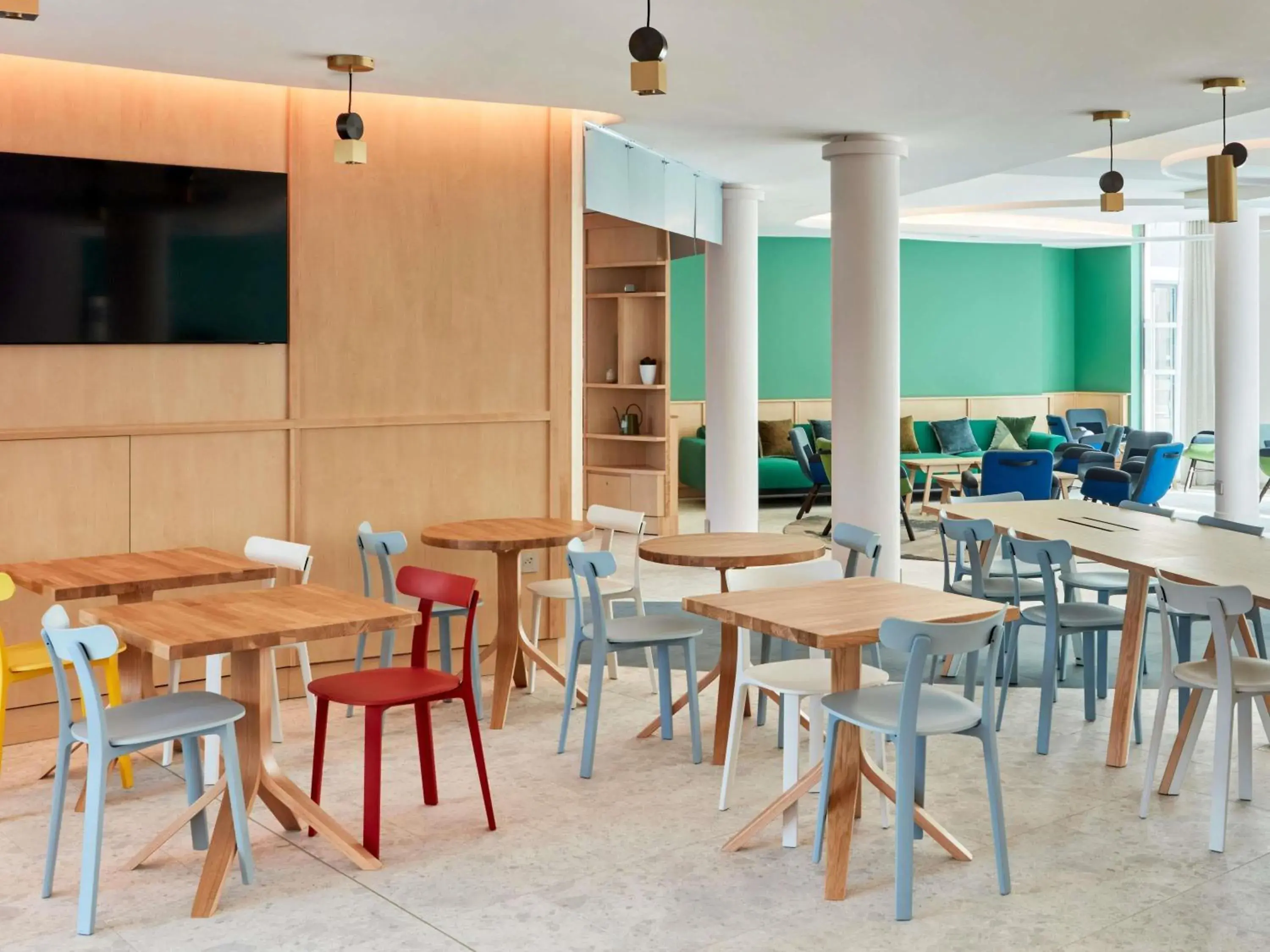 Property building in Aparthotel Adagio Paris Boulogne Property building in Aparthotel Adagio Paris Boulogne