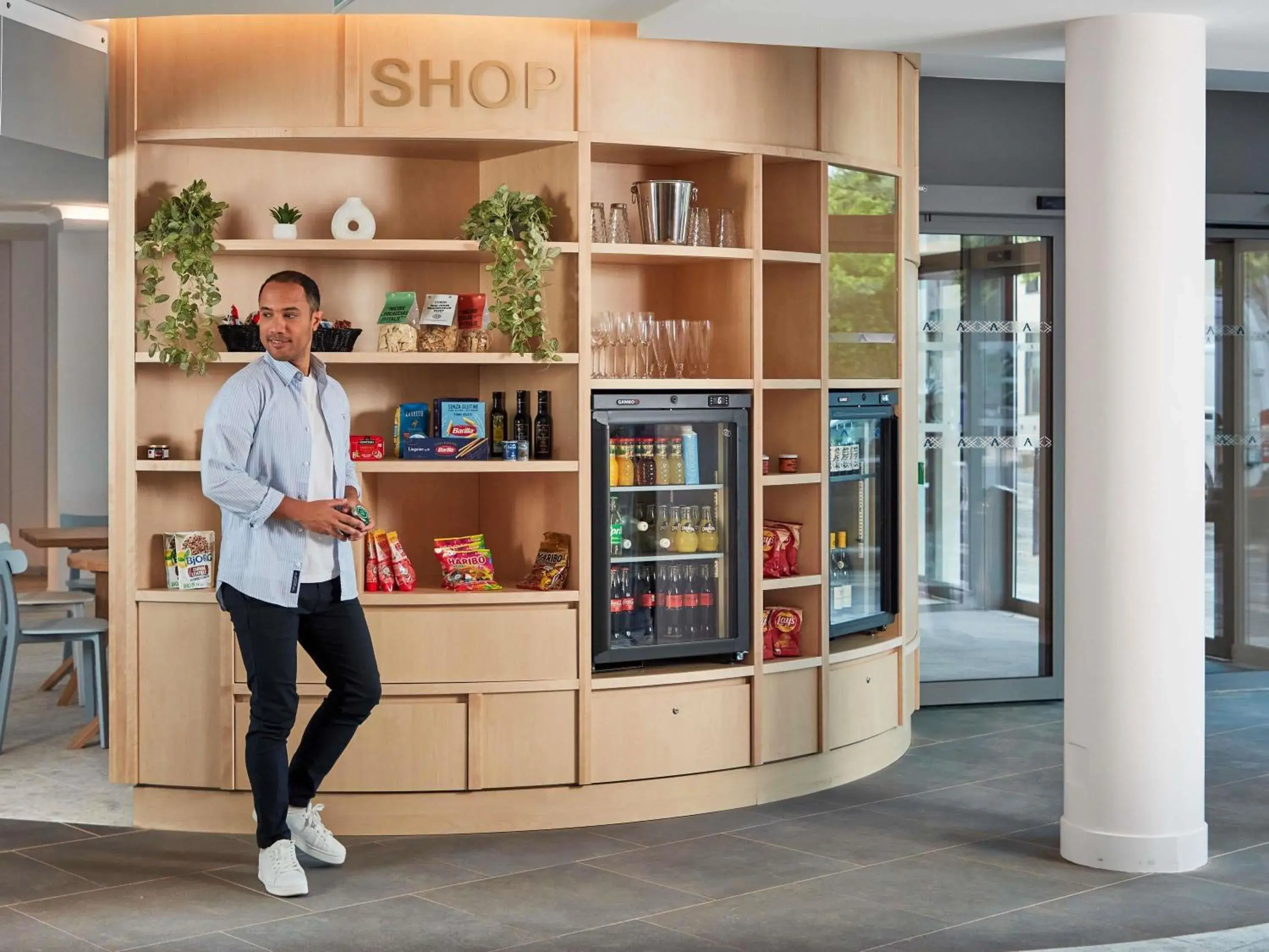 Property building in Aparthotel Adagio Paris Boulogne Property building in Aparthotel Adagio Paris Boulogne