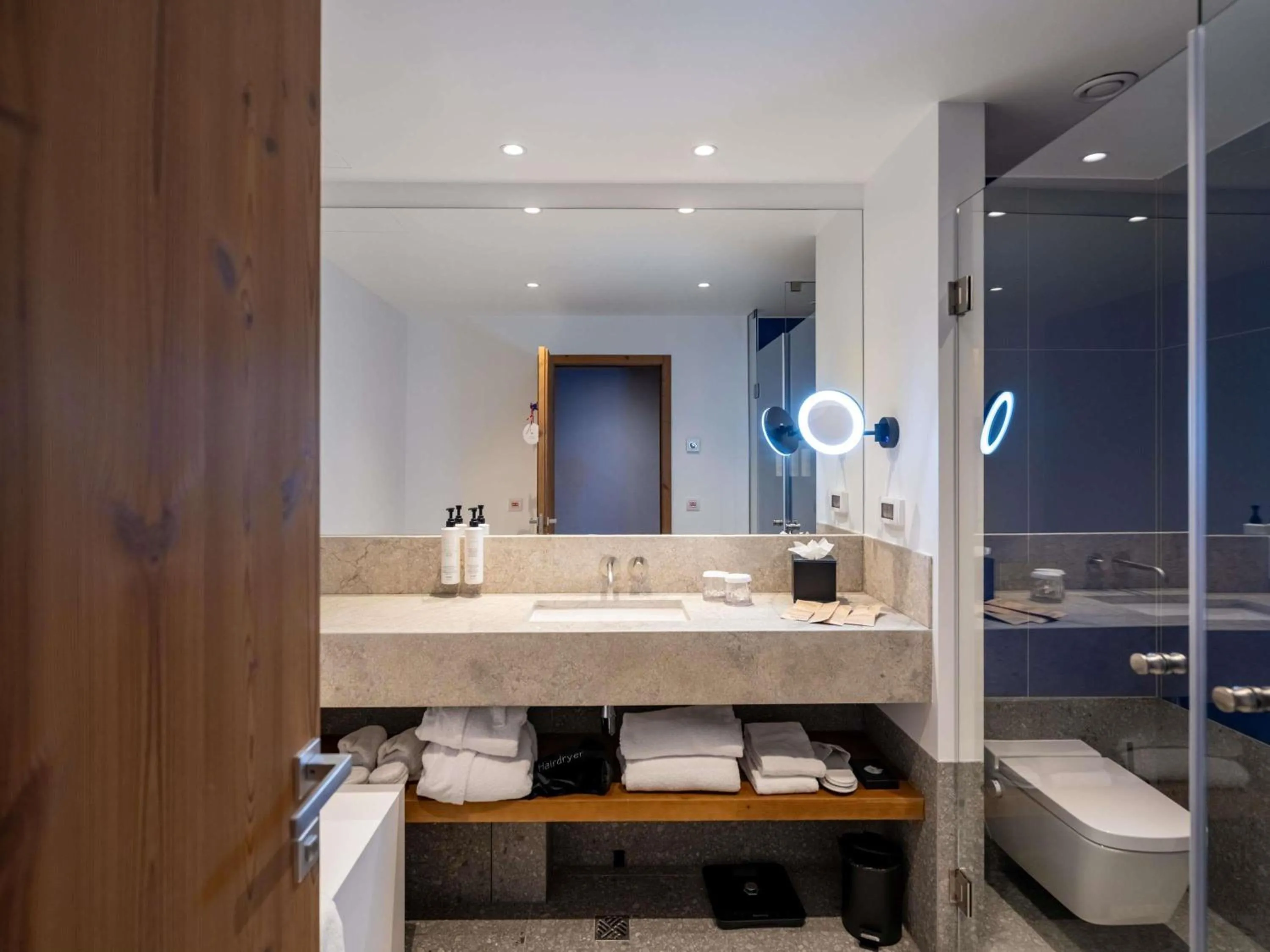 Bedroom in Swissôtel Poiana Brasov