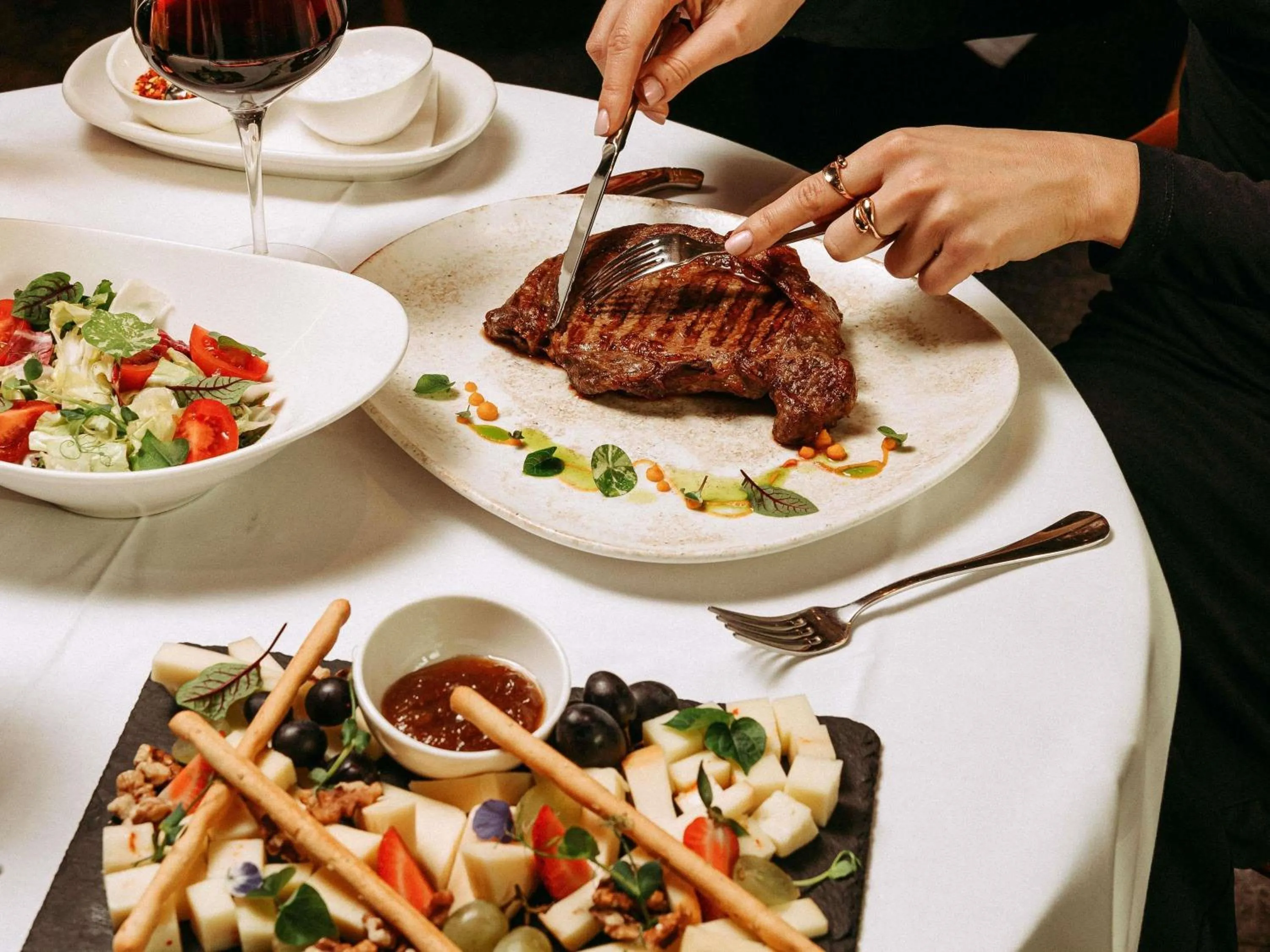 Restaurant/places to eat in Swissôtel Poiana Brasov