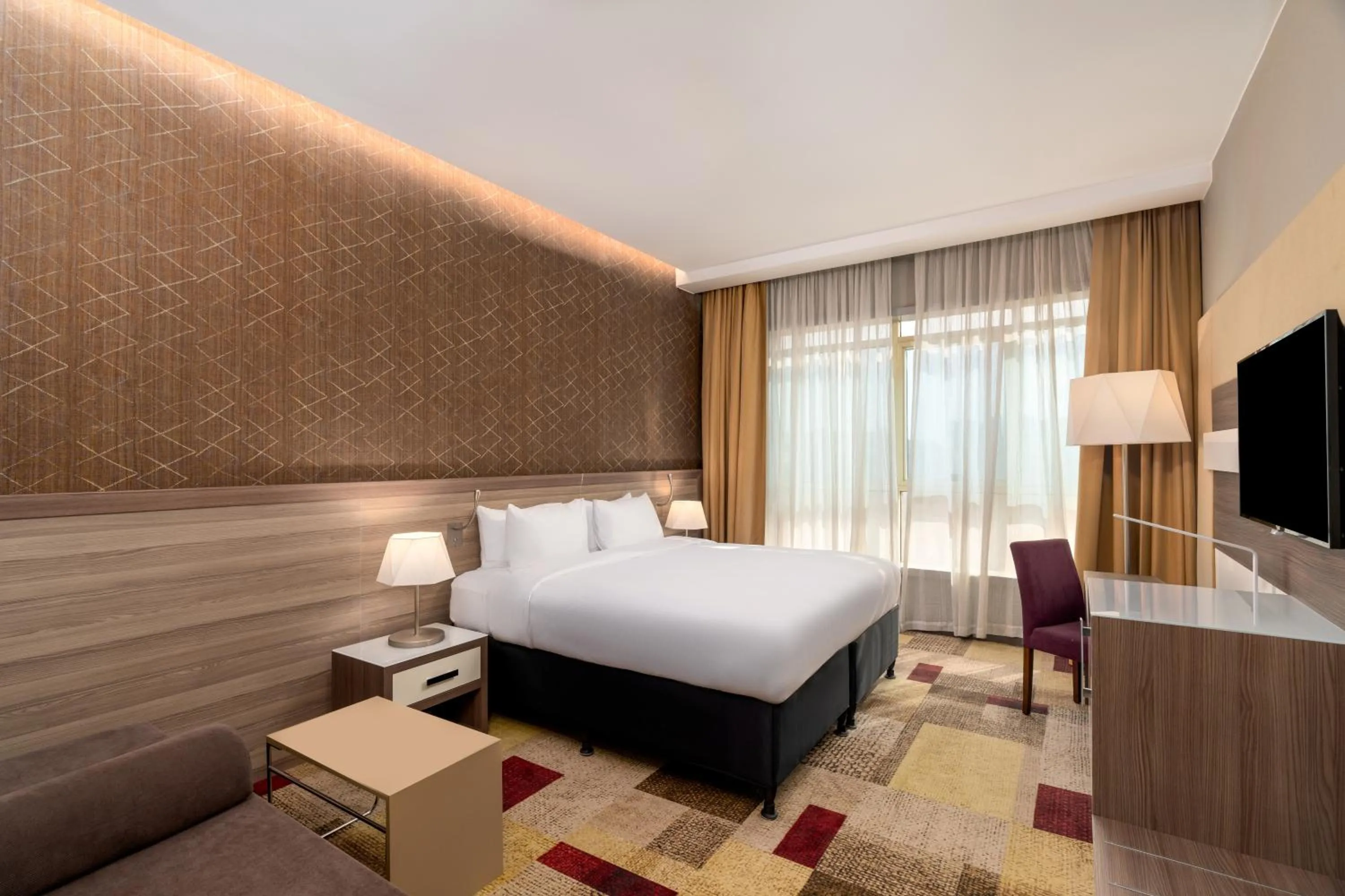 Photo of the whole room, Bed in Mercure Makkah Aziziah