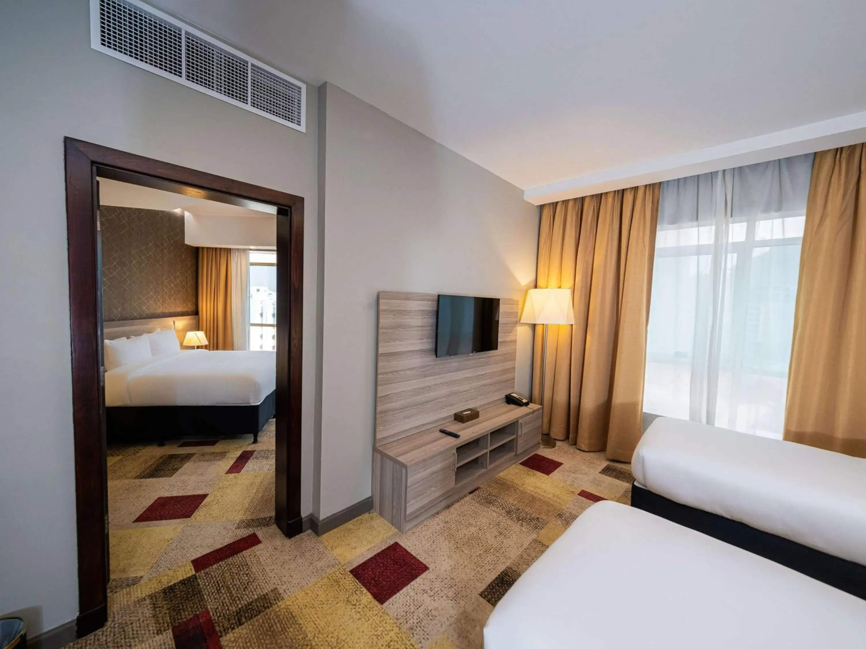 Bedroom, Bed in Mercure Makkah Aziziah Bedroom, Bed in Mercure Makkah Aziziah