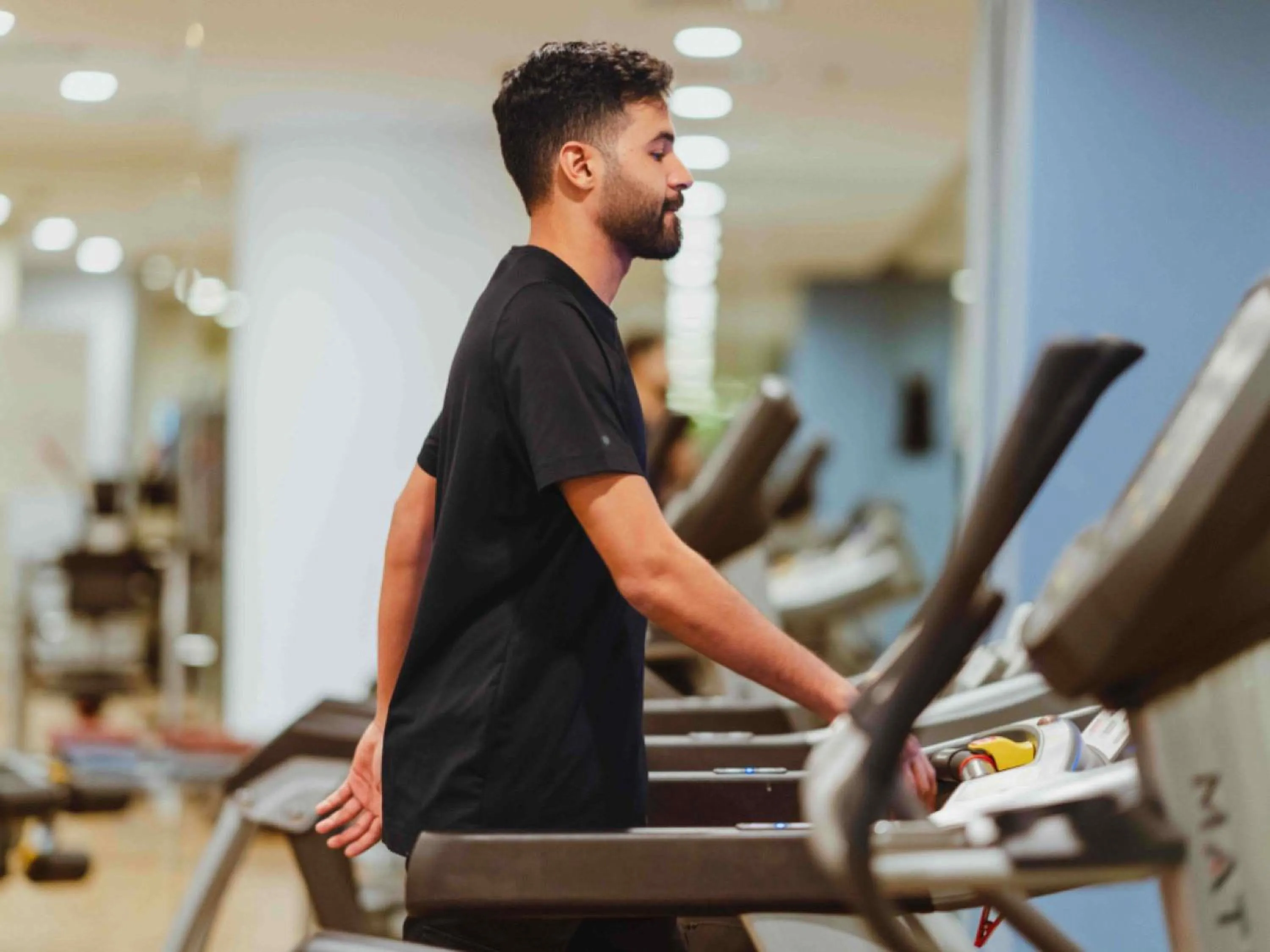 Fitness centre/facilities in Mercure Makkah Aziziah